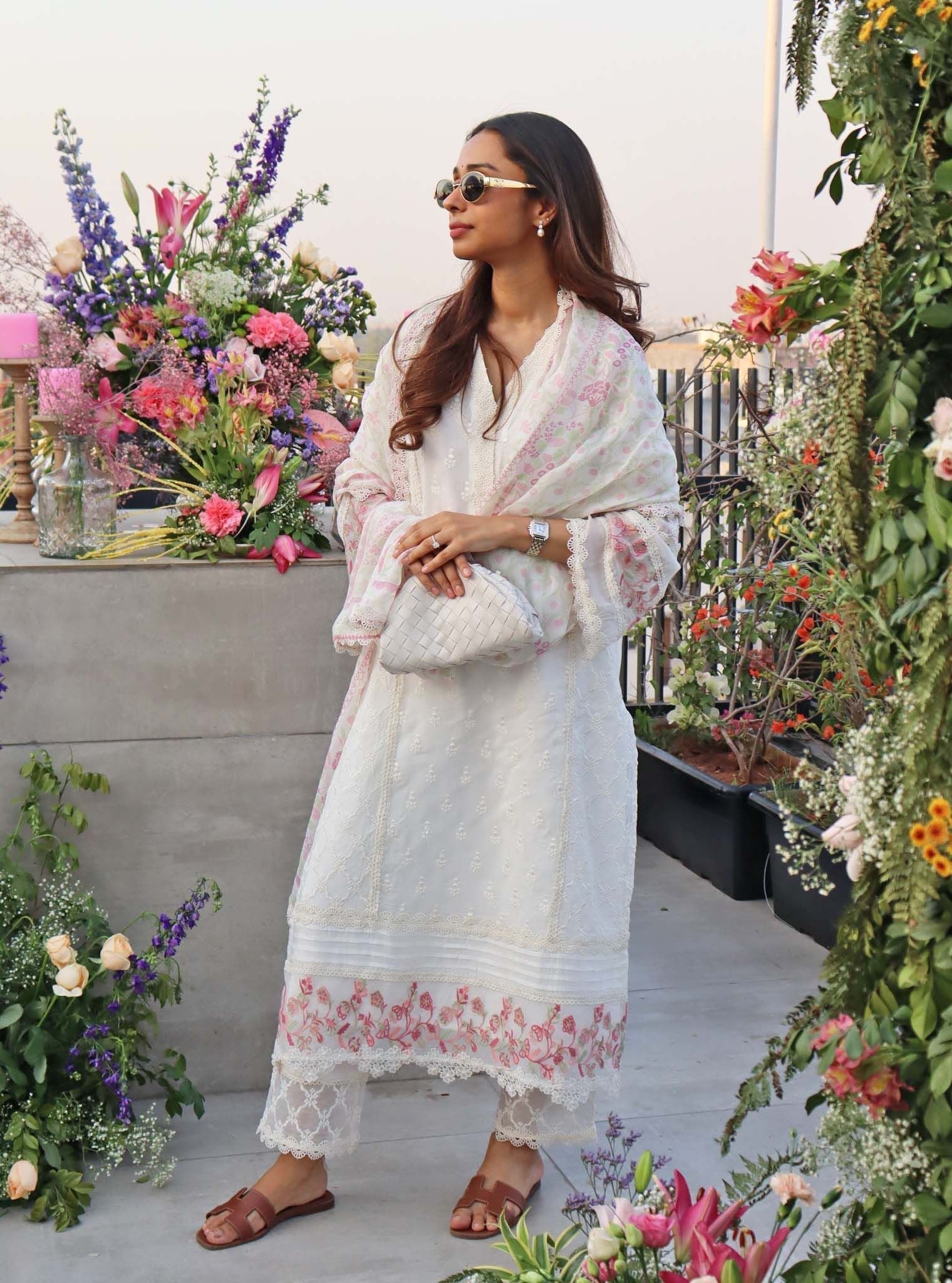 Mulmul Organza Cyra White Kurta With Mulmul Cotton Cyra White Pant