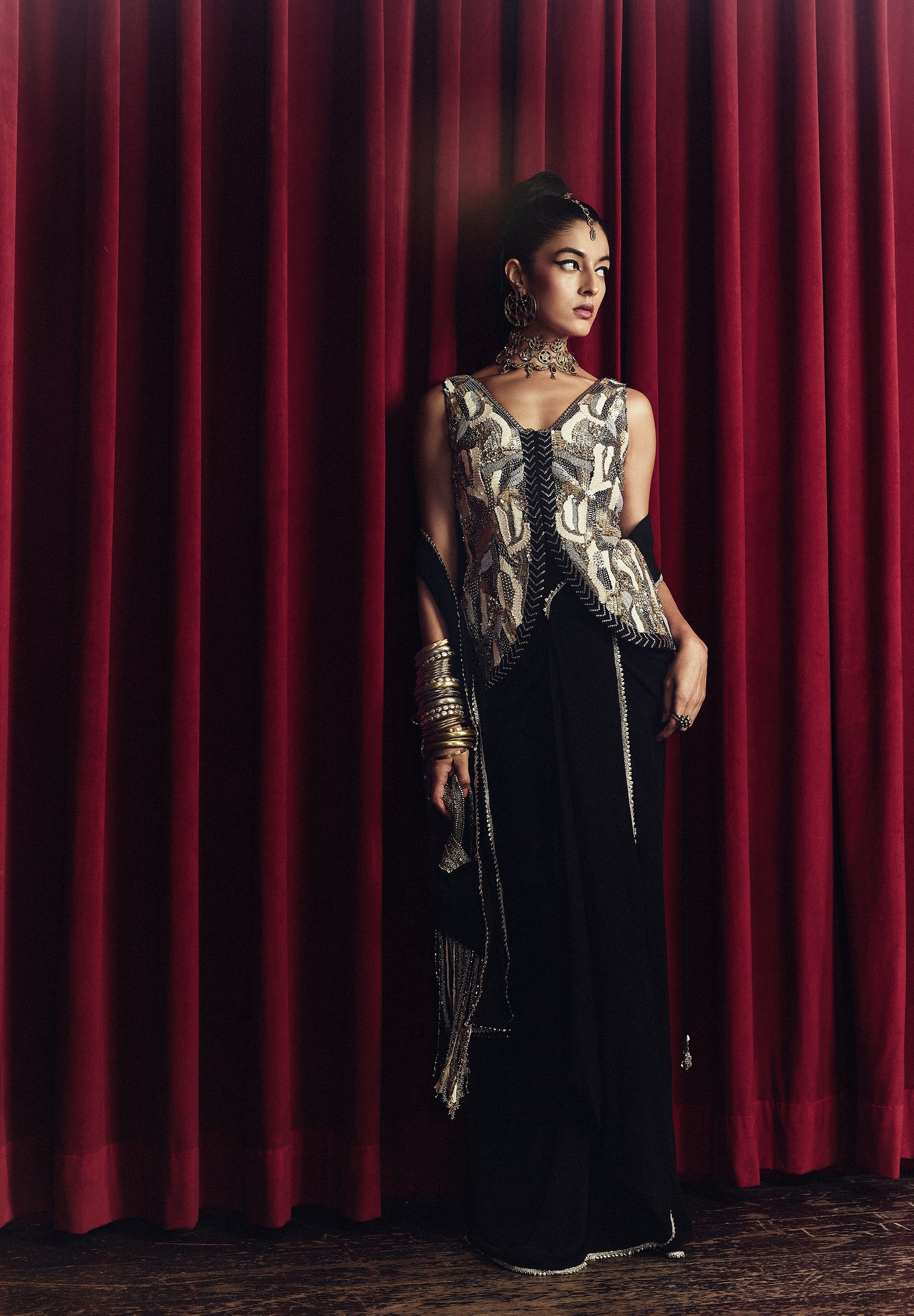 Ziya Embellished Waist Coat With Black Drape Saree