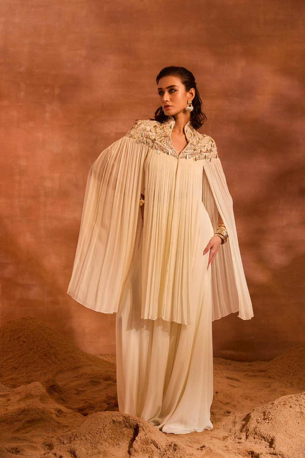 Alicia Cape Set