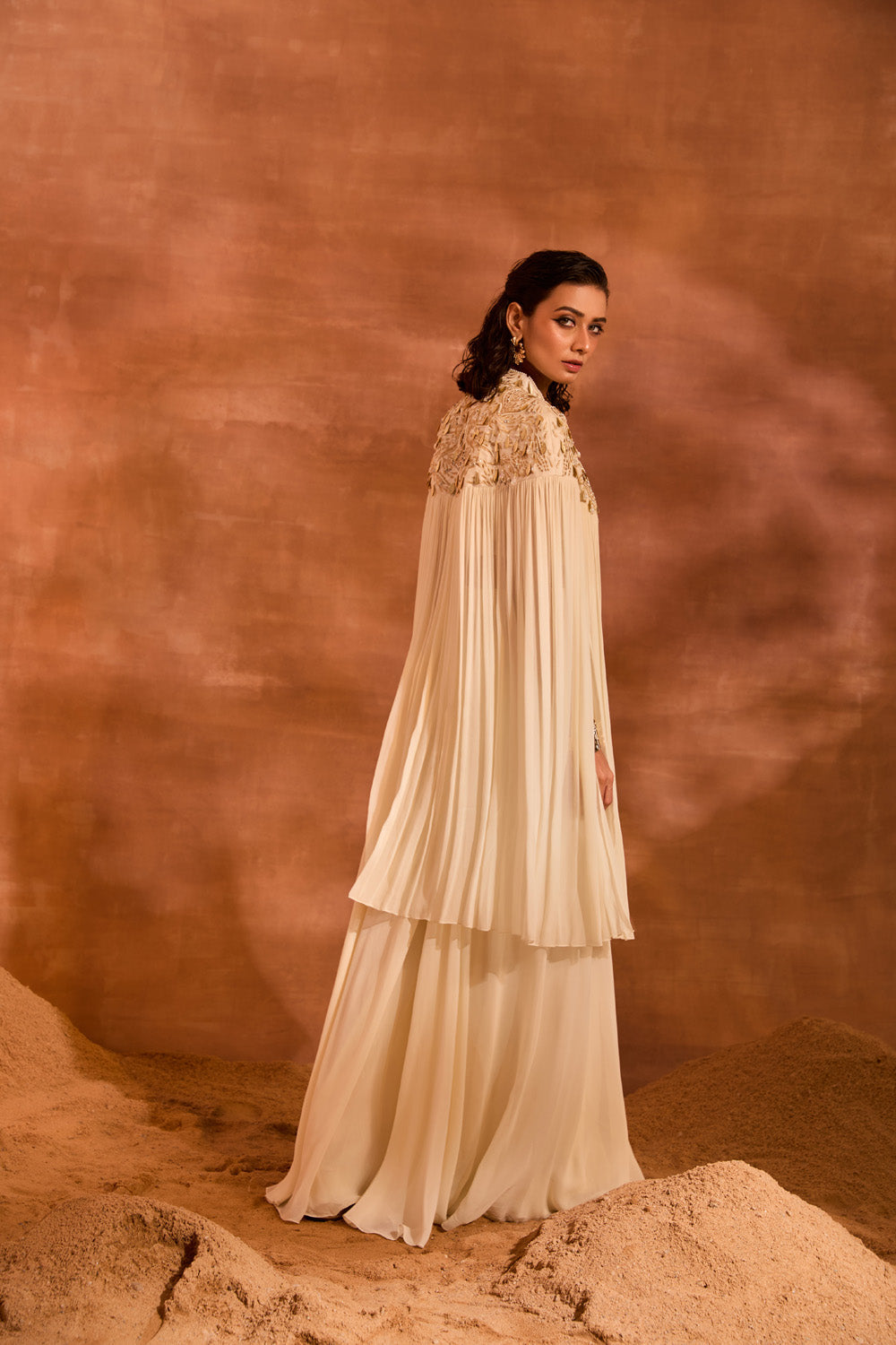 Alicia Cape Set