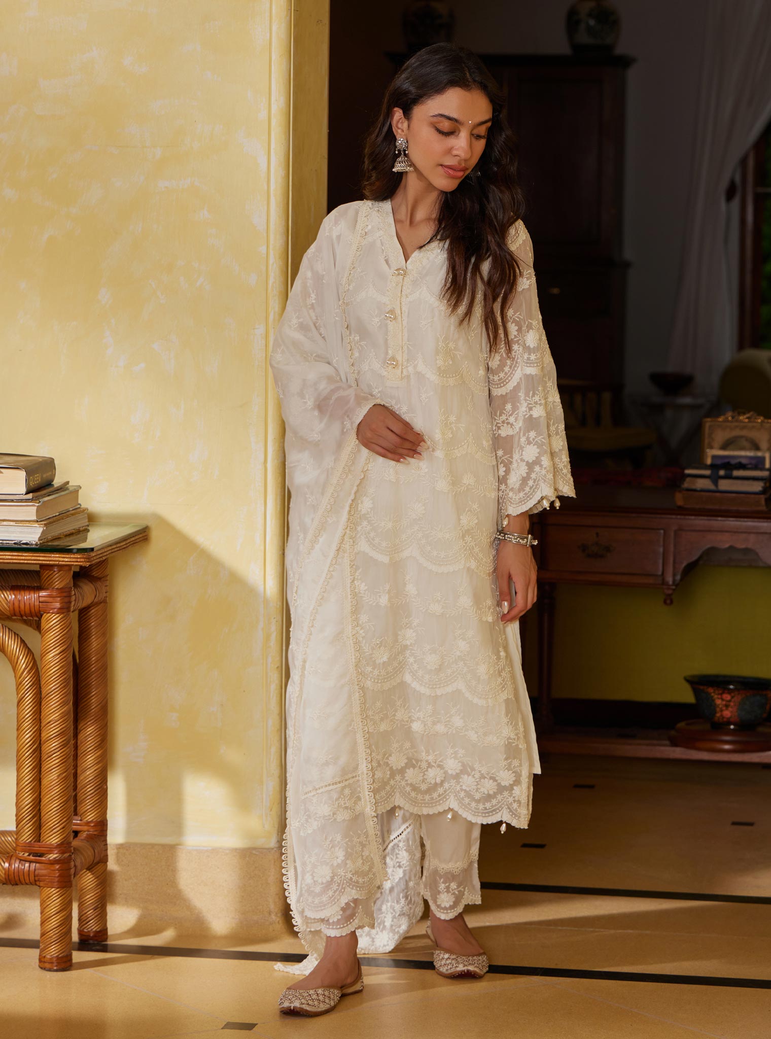 Mulmul Organza Ivati Off White Kurta With Mulmul Pima Ivati Off White Pant