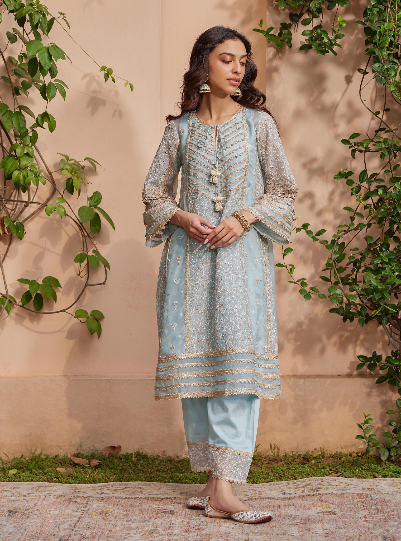 Mulmul Organza Vipas Blue Kurta With Mulmul Pima Vipas Blue Salwar