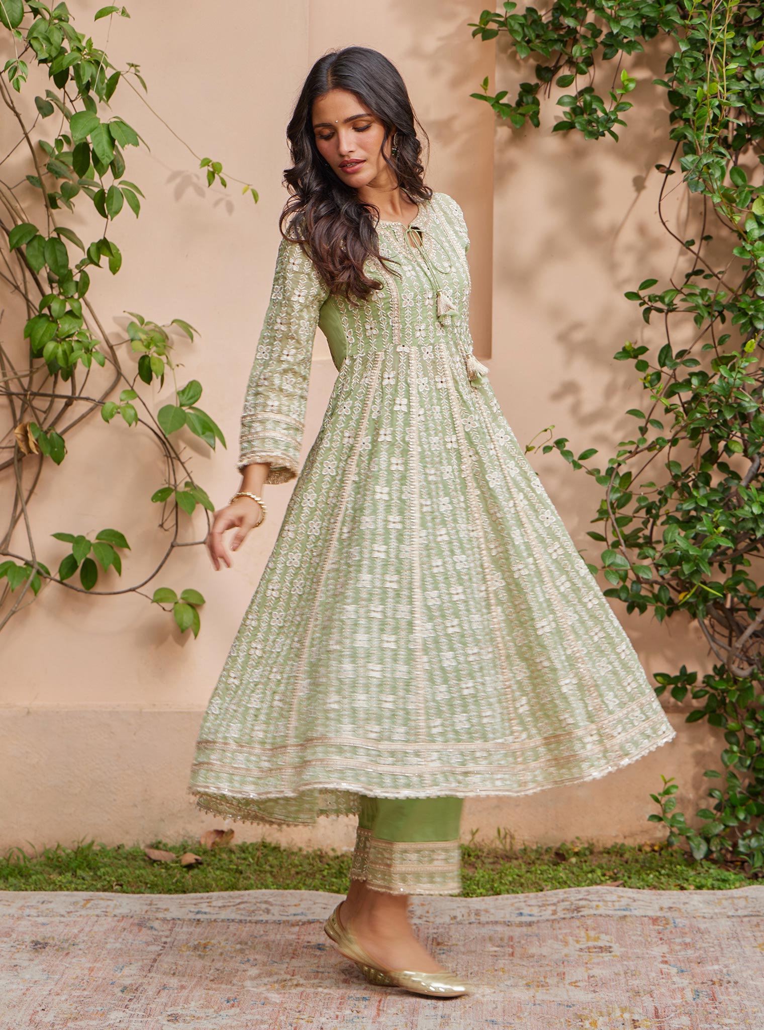 Mulmul Organza Arka Anarkali Green Kurta With Mulmul Pima Arka Green Pant