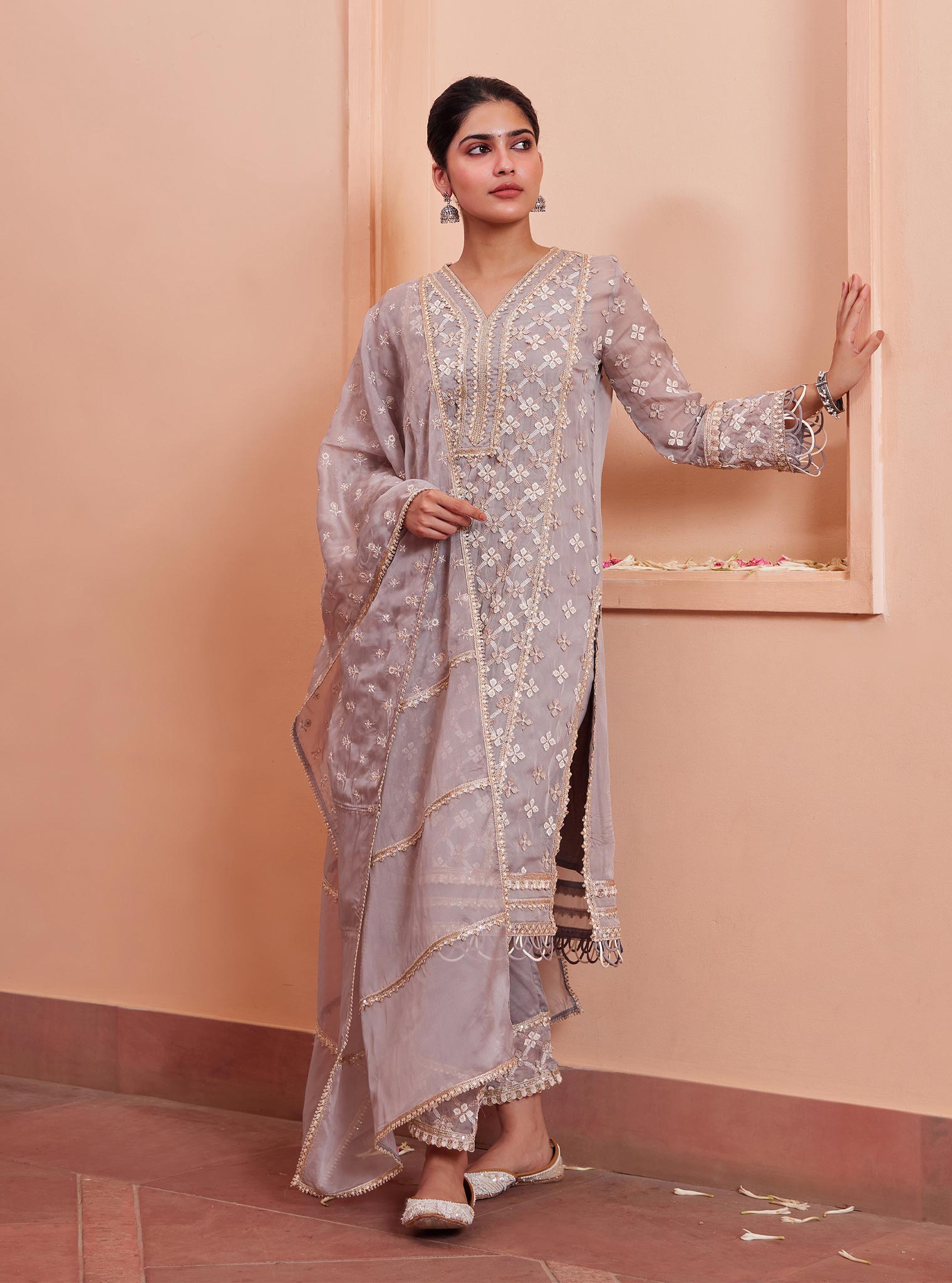 Mulmul Organza Citra Grey Kurta With Mulmul Pima Citra Grey Pant
