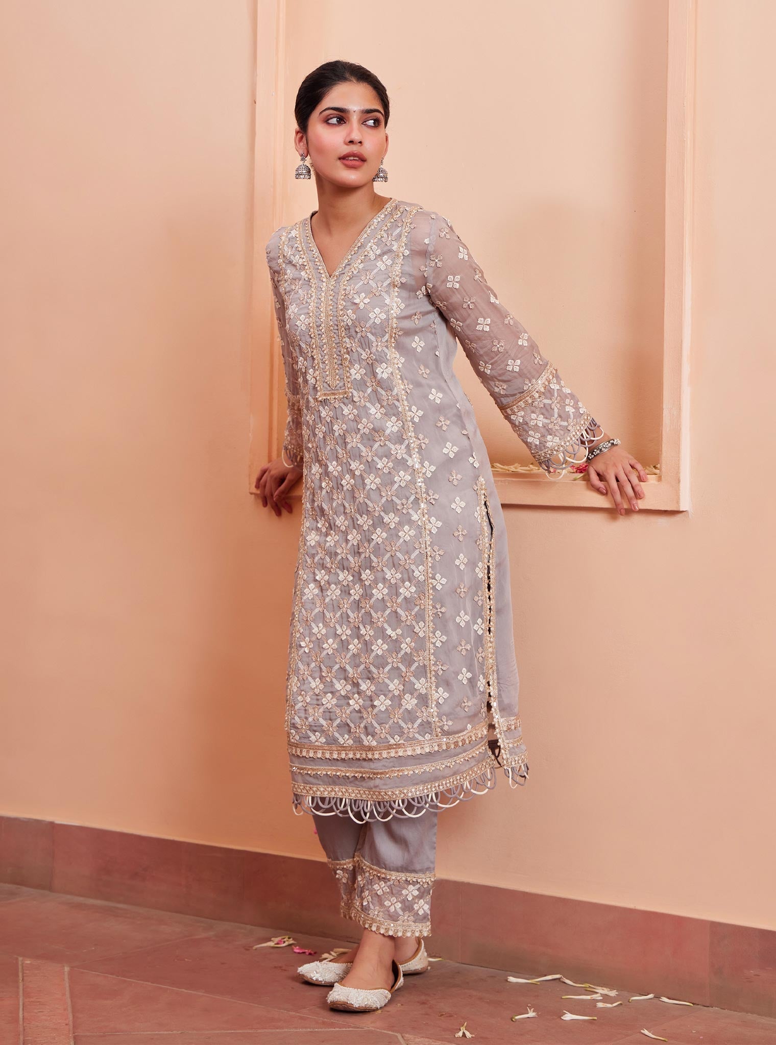 Mulmul Organza Citra Grey Kurta With Mulmul Pima Citra Grey Pant