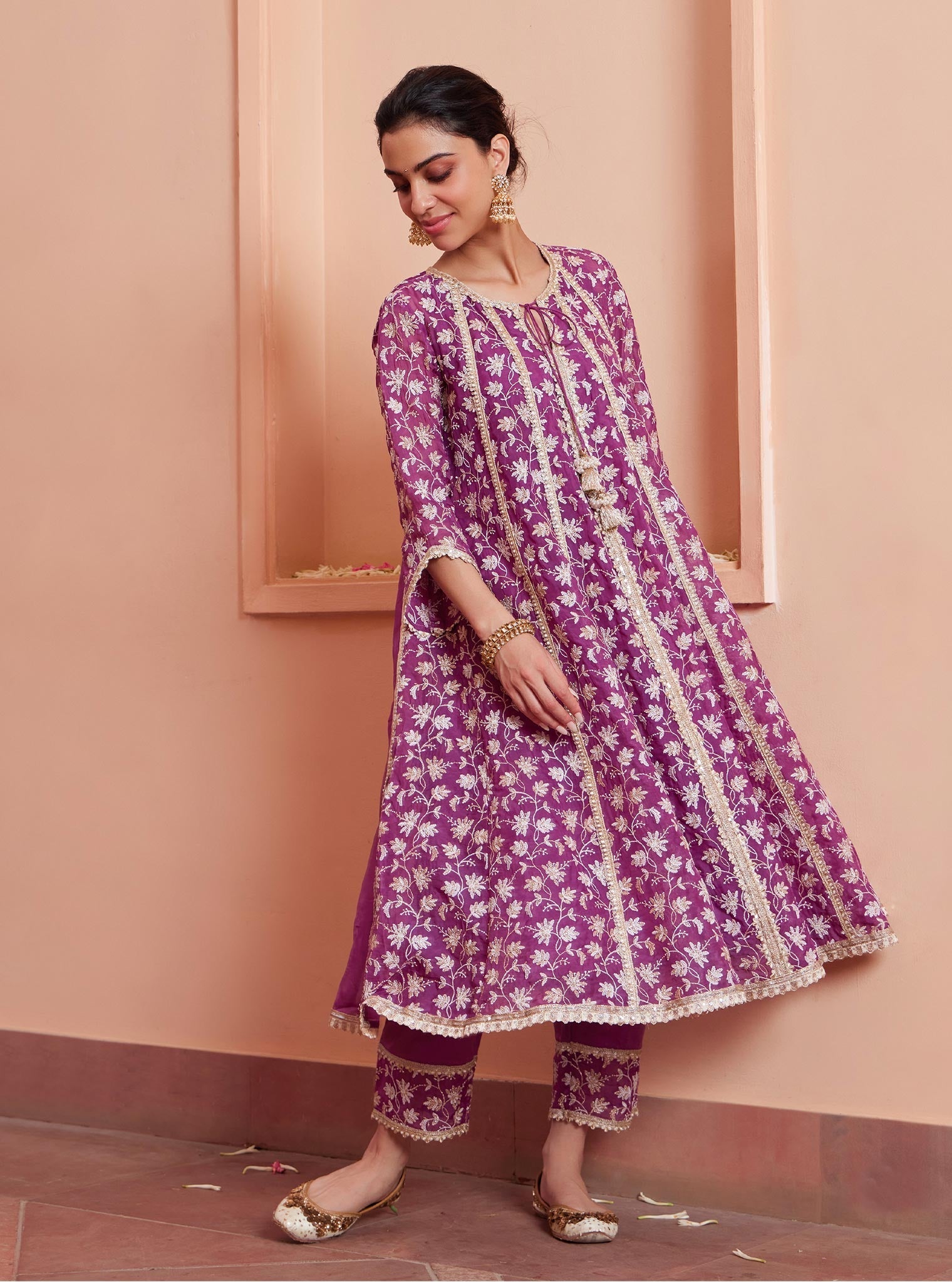 Mulmul Organza Jivya Anarkali Lilac Kurta With Mulmul Pima Jivya Lilac Pant