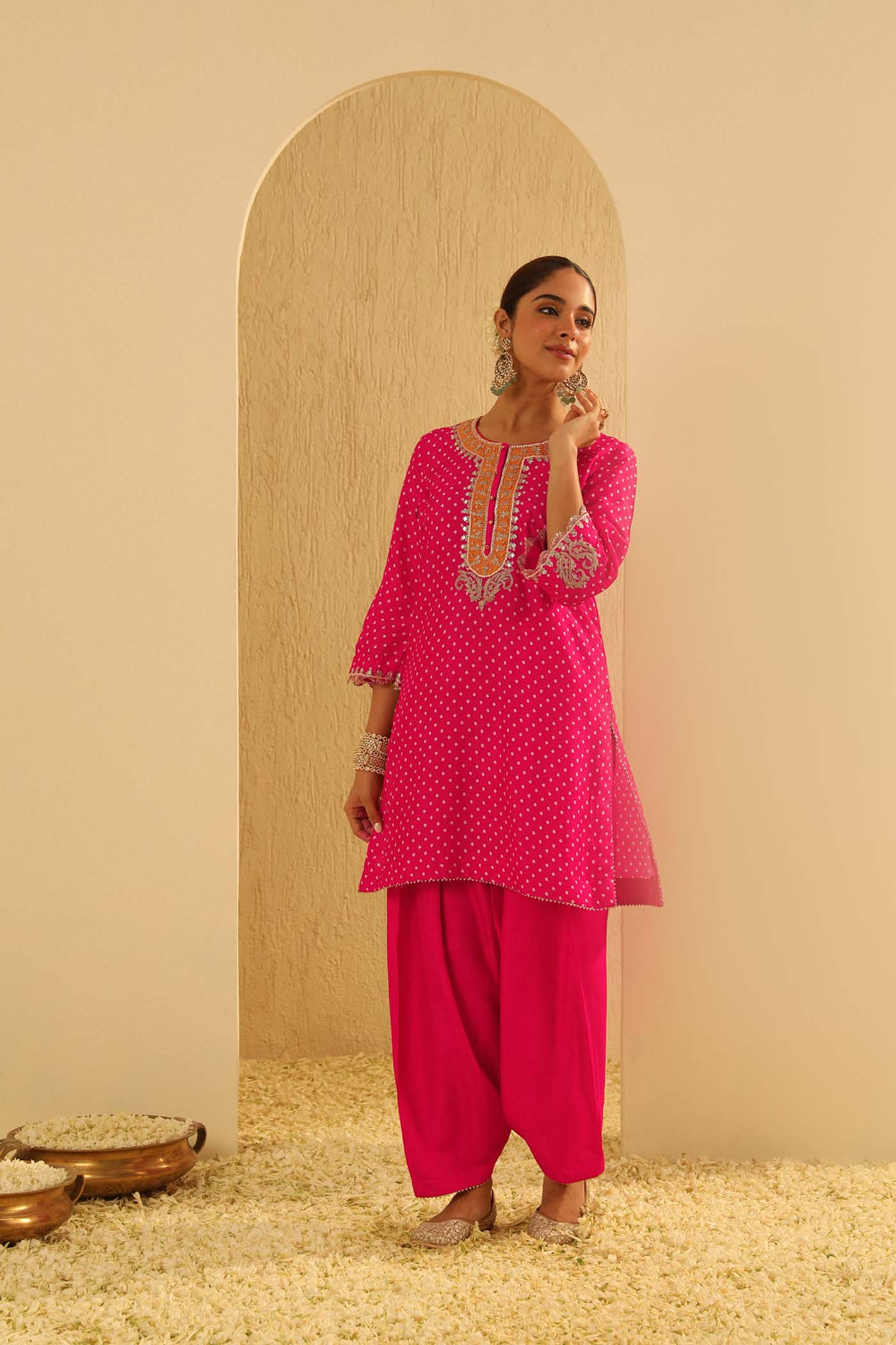Noora - Short Kurta With Salwar