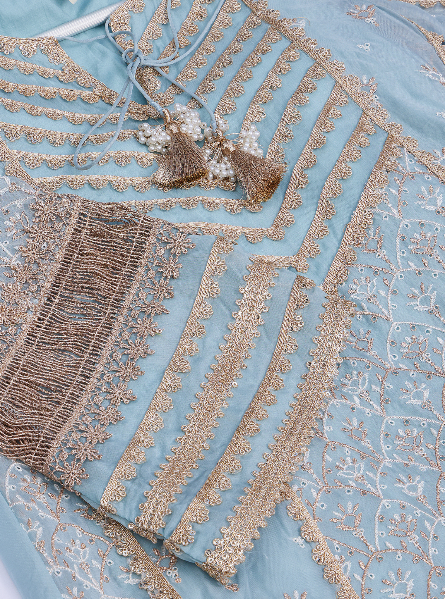 Mulmul Organza Vipas Blue Kurta With Mulmul Pima Vipas Blue Salwar