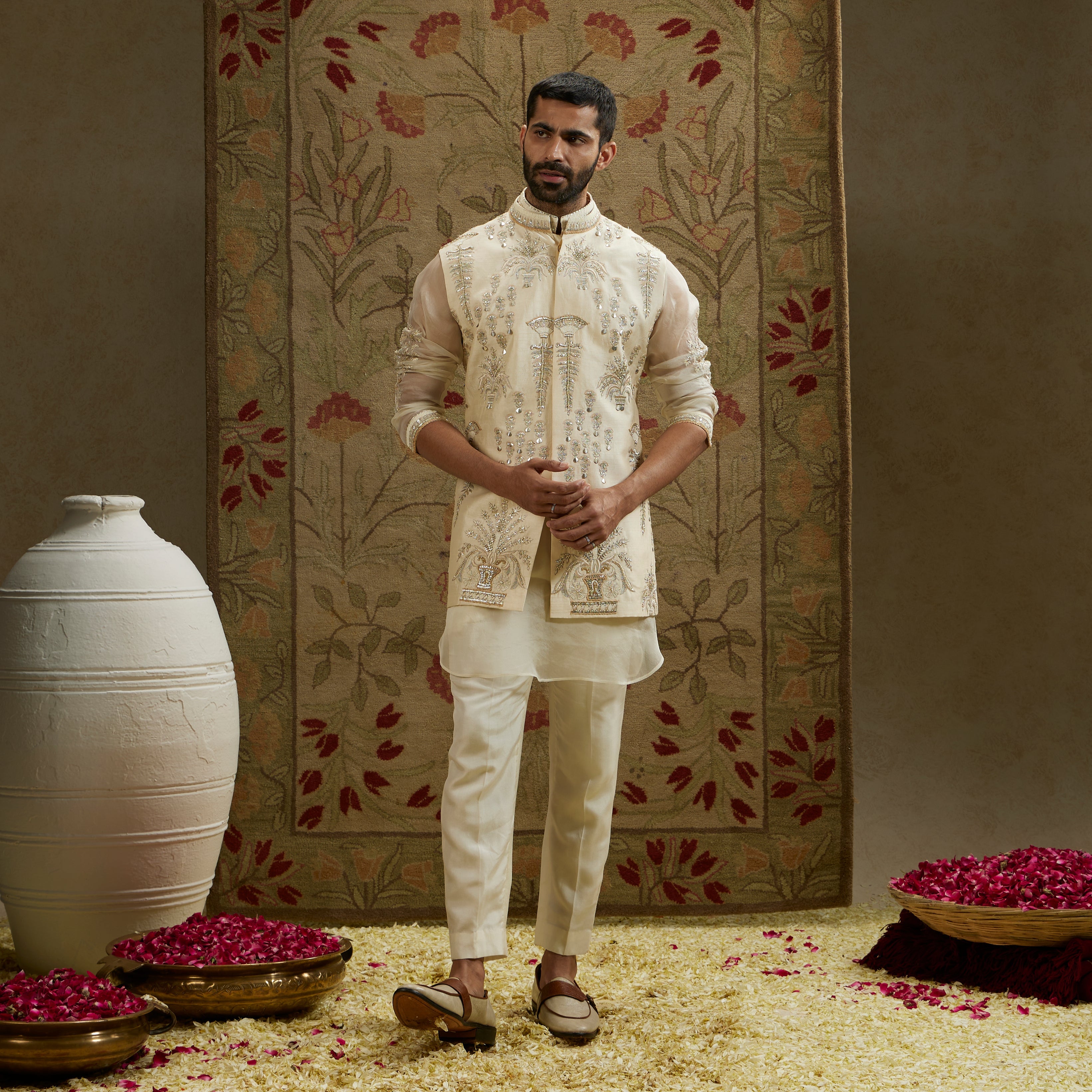 Magnolia Embellished Bundi Set