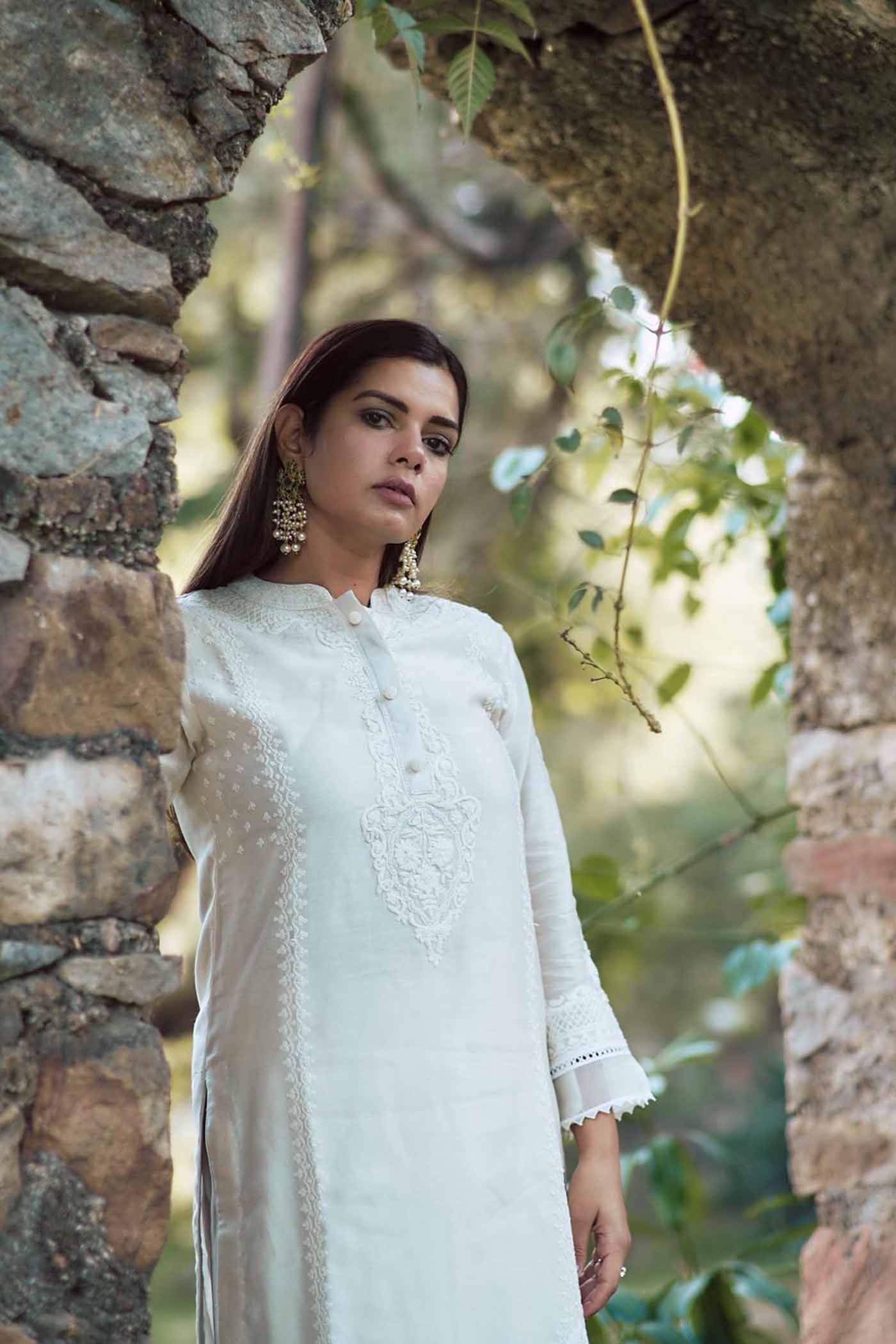 Pallavi Singh In Ayika - Frosty Green Short Kurta With Dhoti