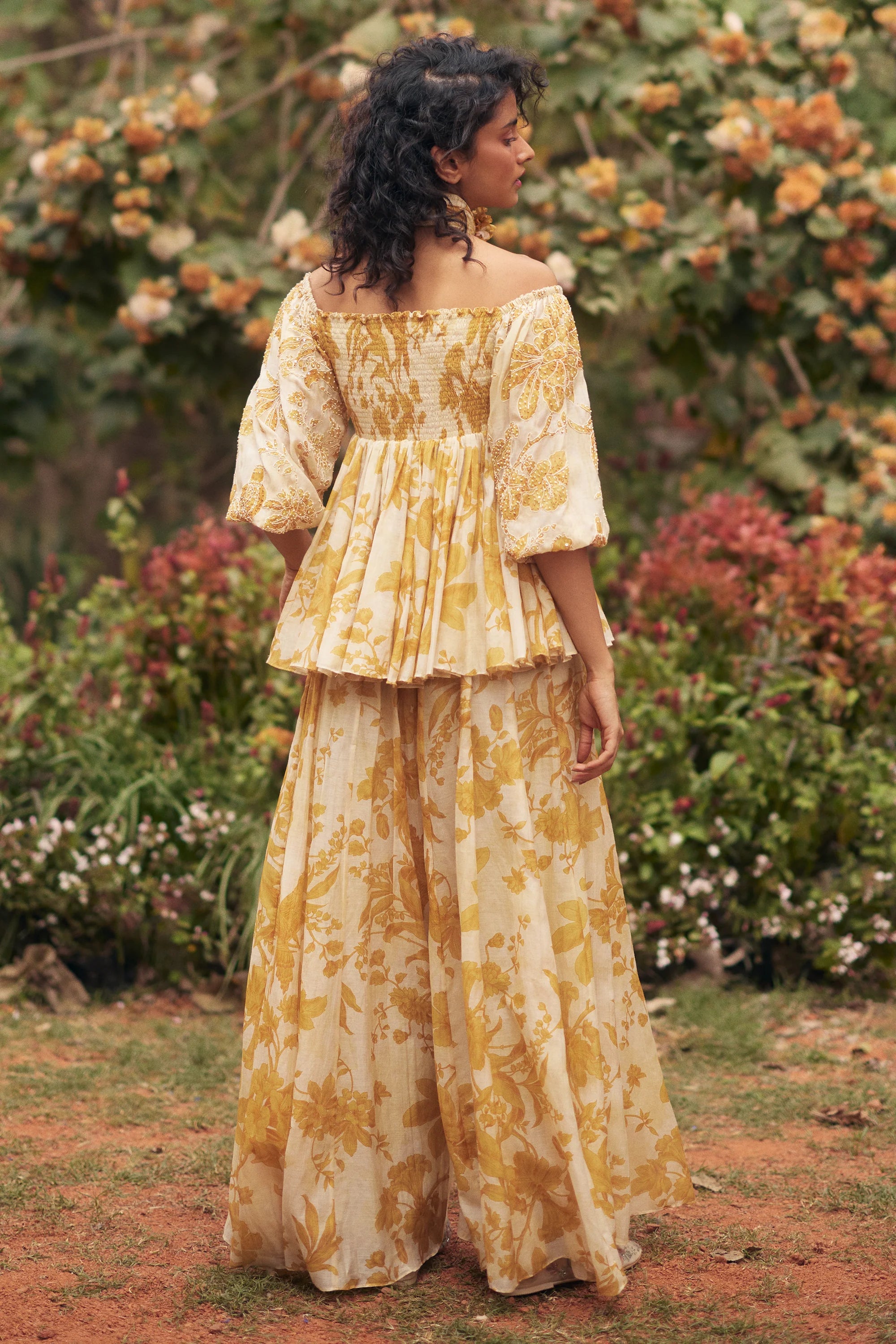 Aveza Peplum Set – Yellow
