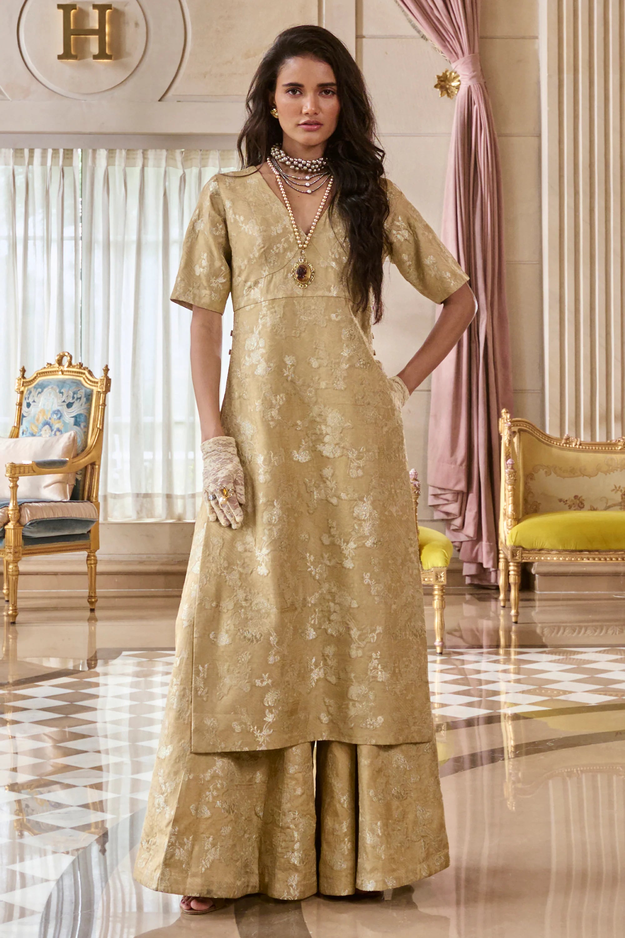 Chiara Kurta Set – Chicory