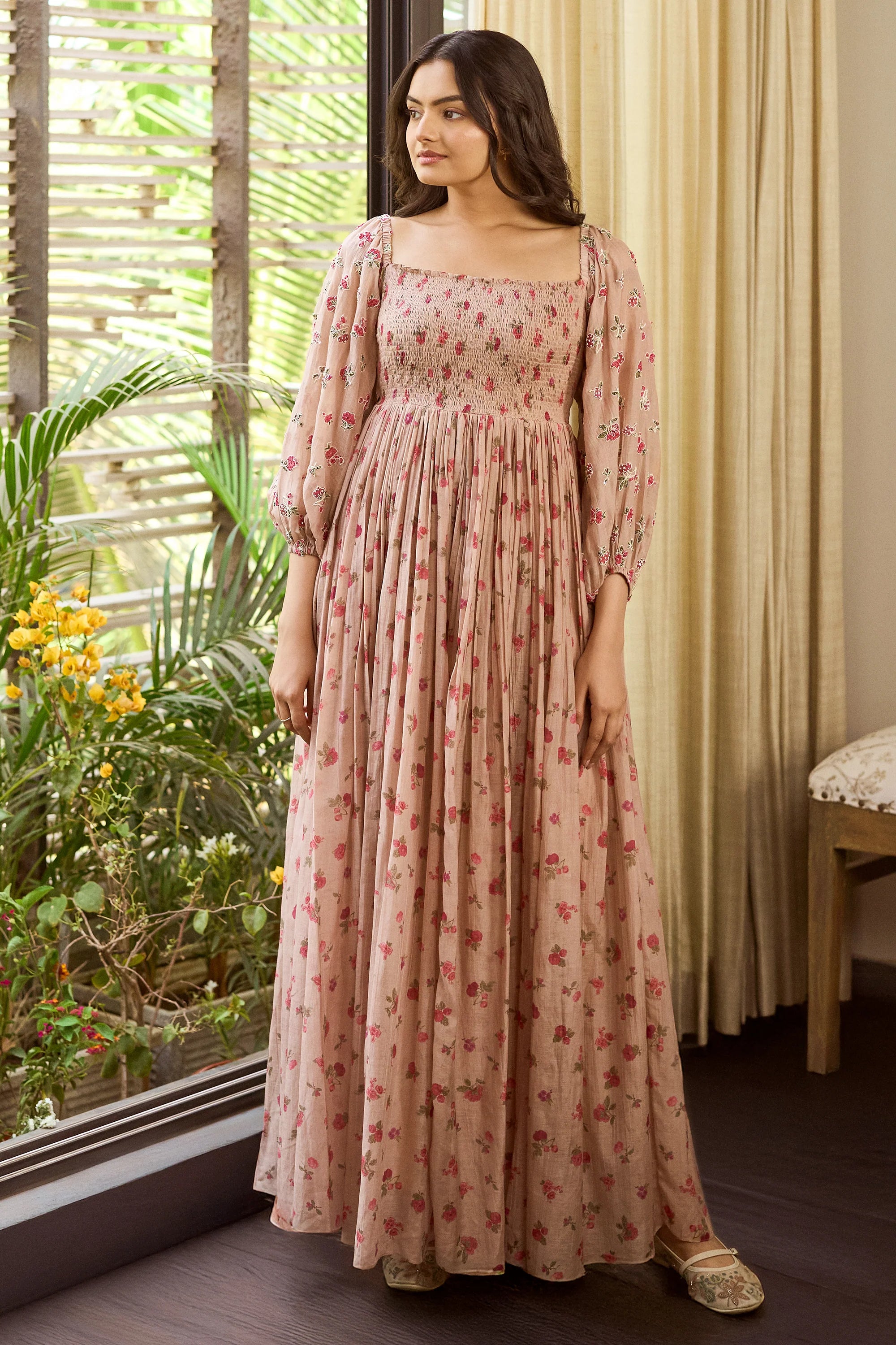 Esti Maxi