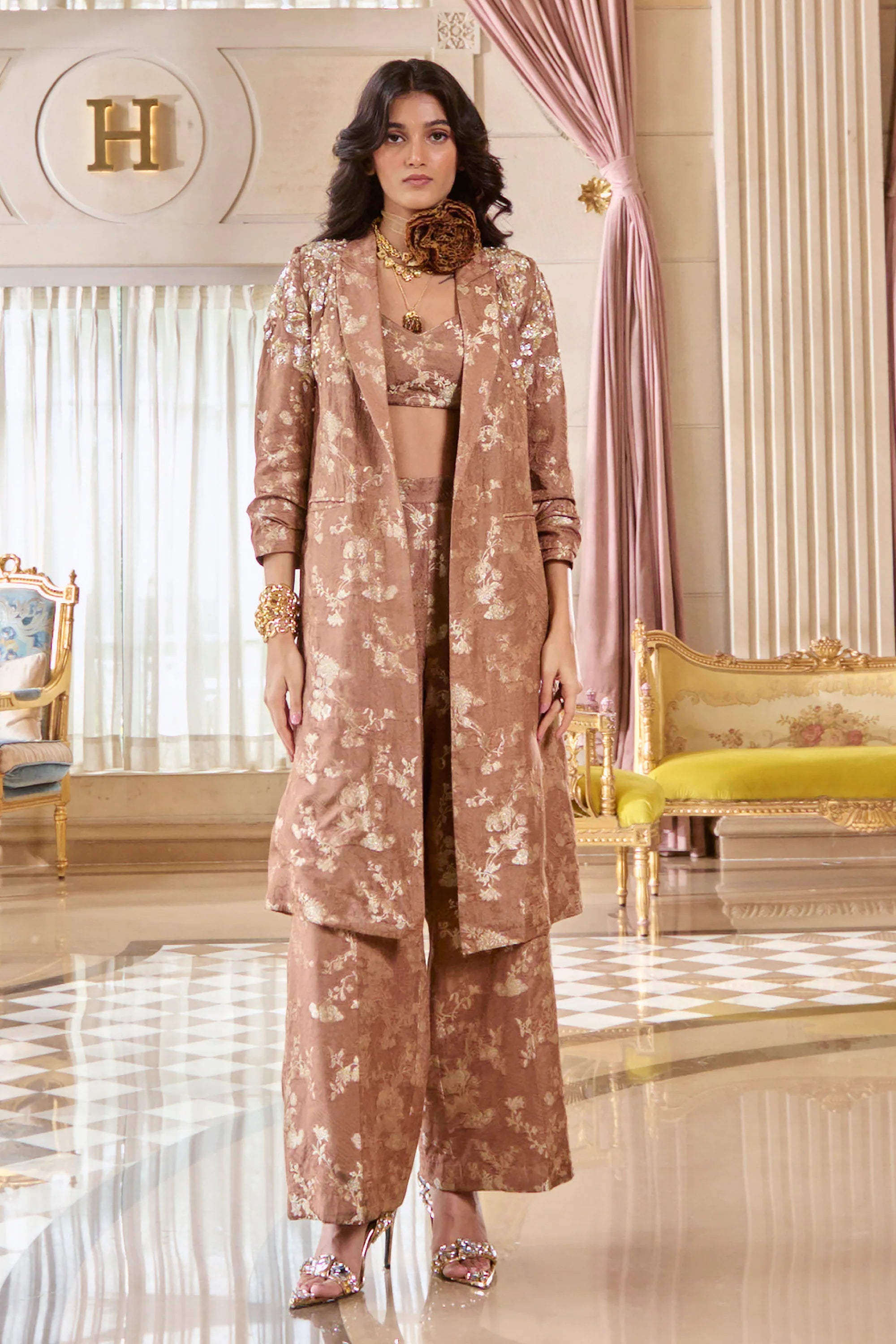 Hemsley Blazer Set