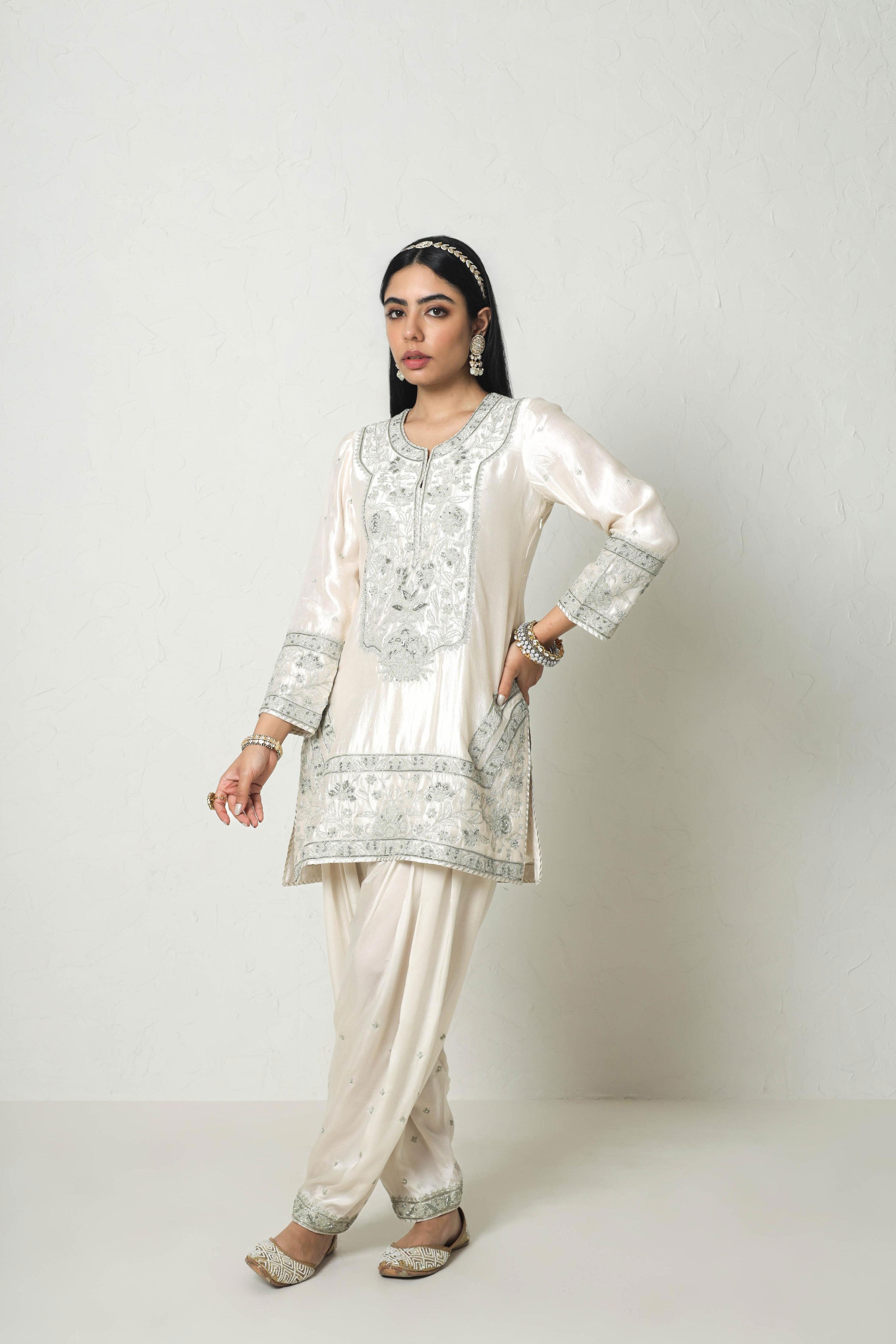 Dori Kardana Zuri Cut Kurta With Salwar