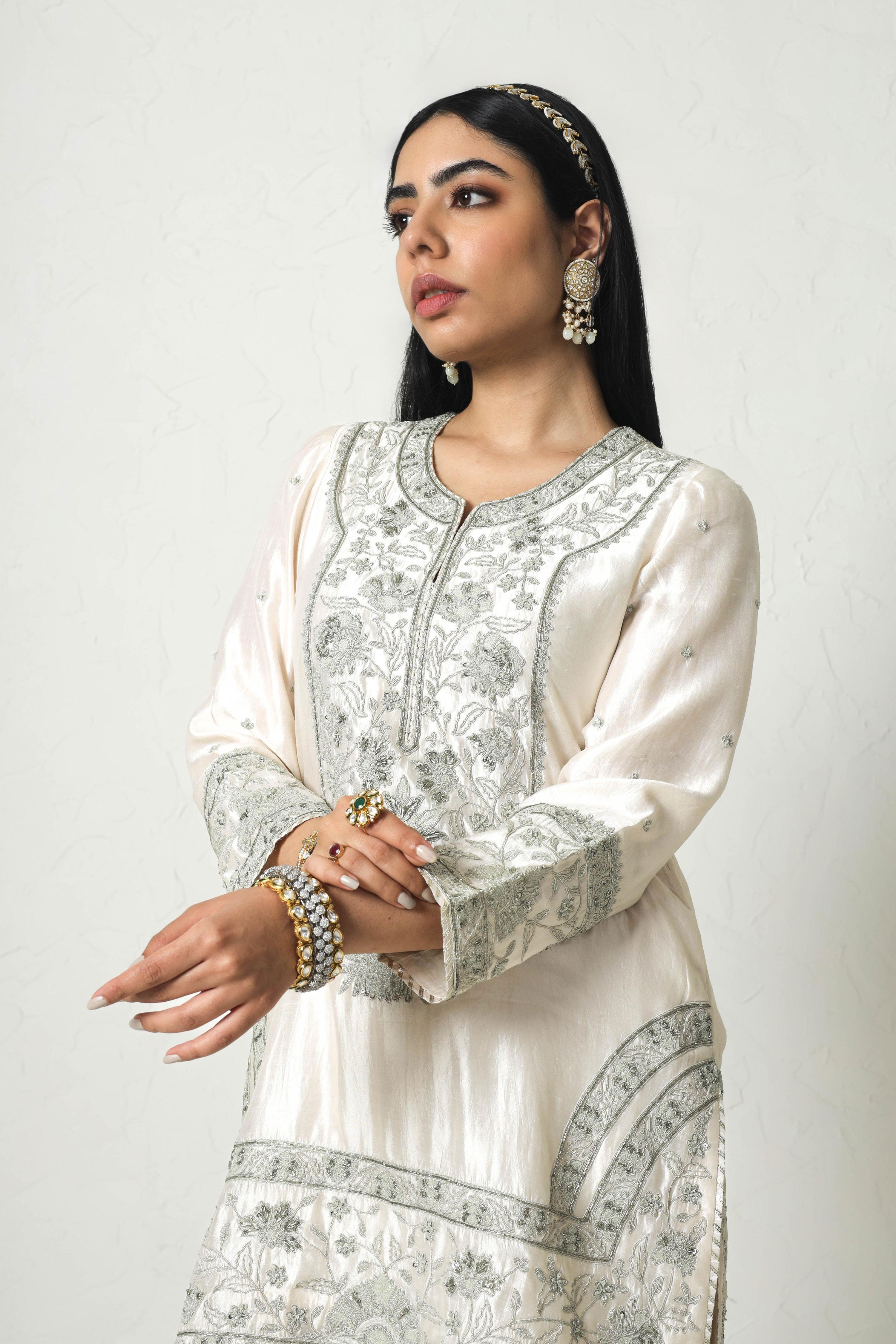 Dori Kardana Zuri Cut Kurta With Salwar