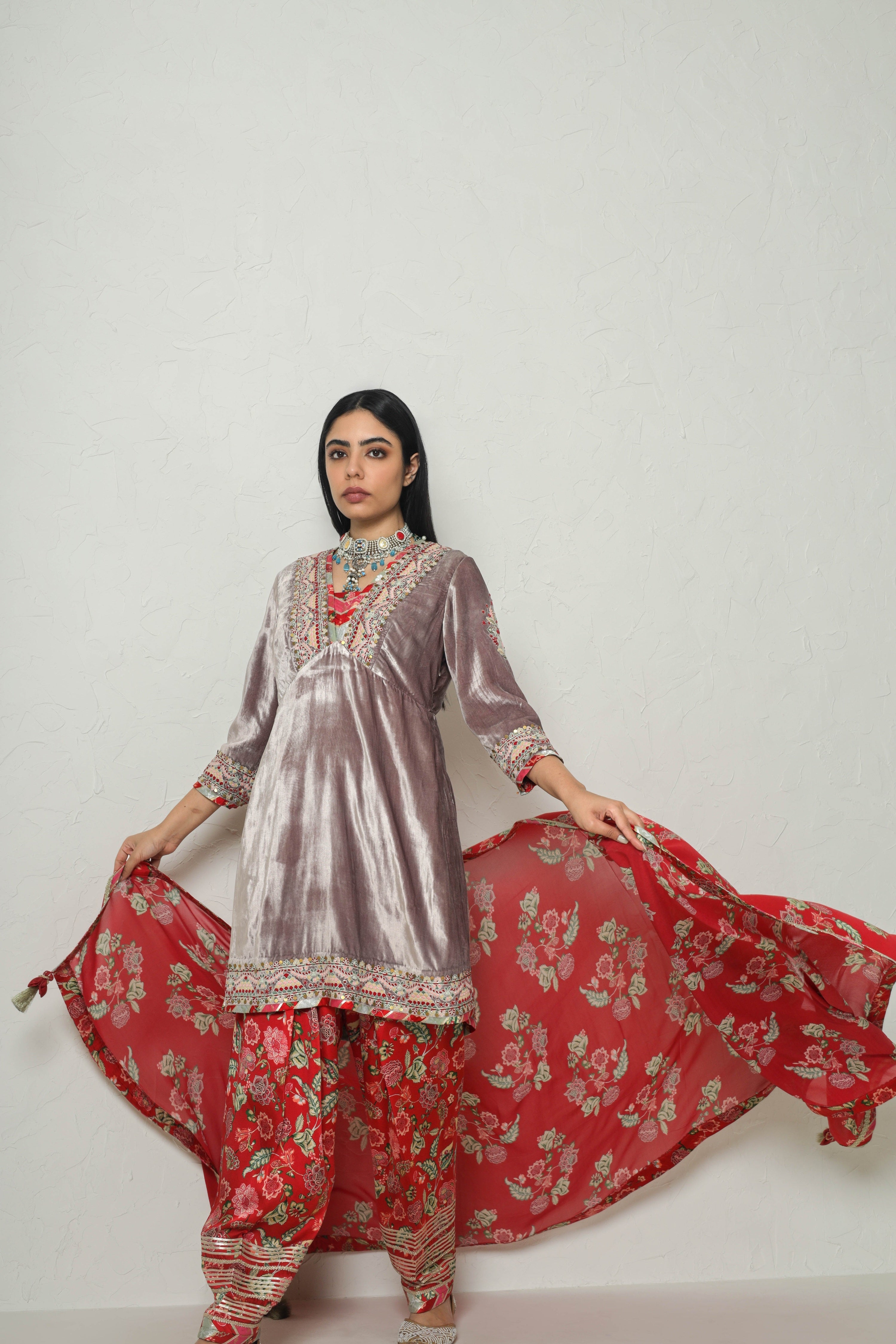 Medley Velvet Yoke Cut Kurta With Salwar
