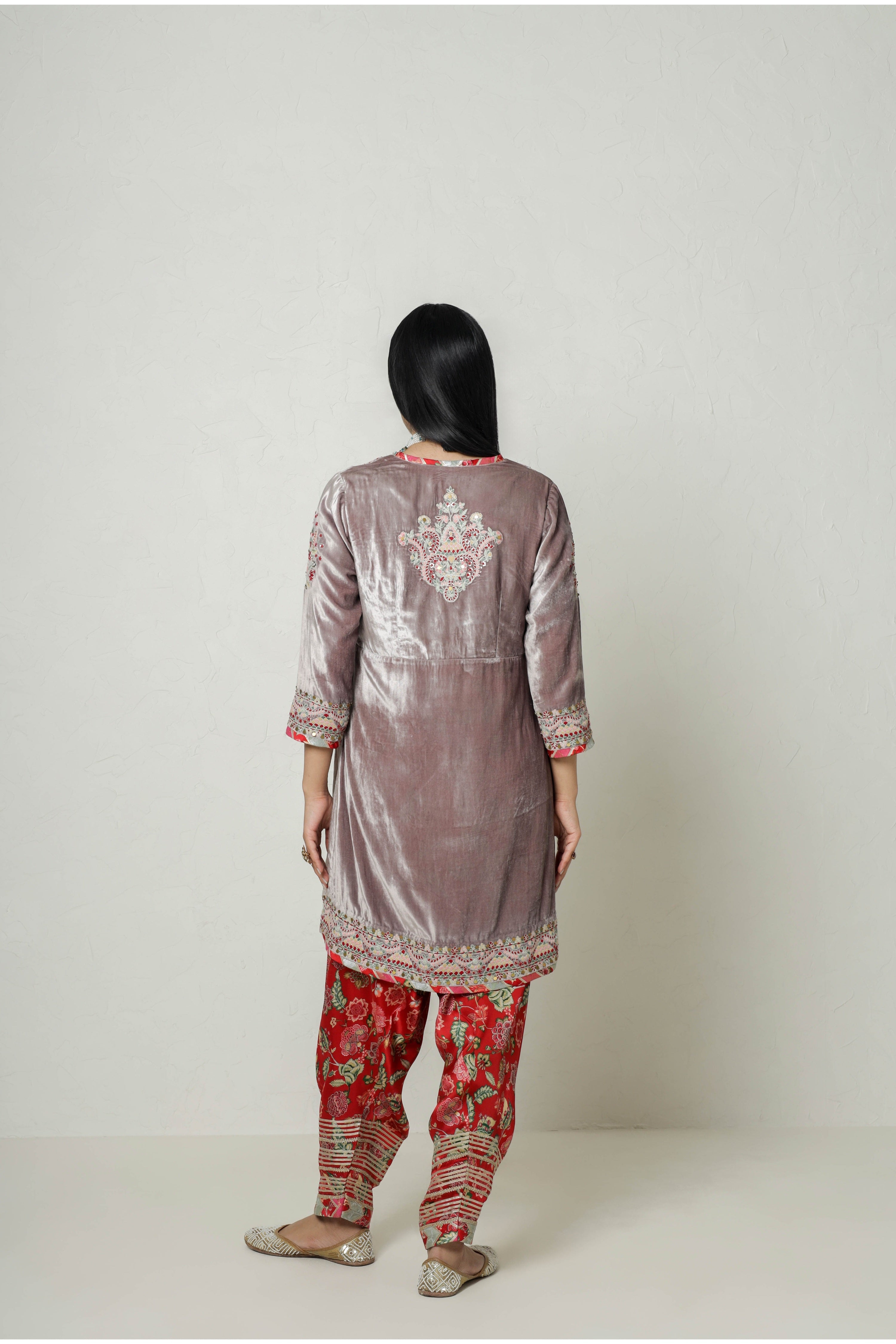 Medley Velvet Yoke Cut Kurta With Salwar