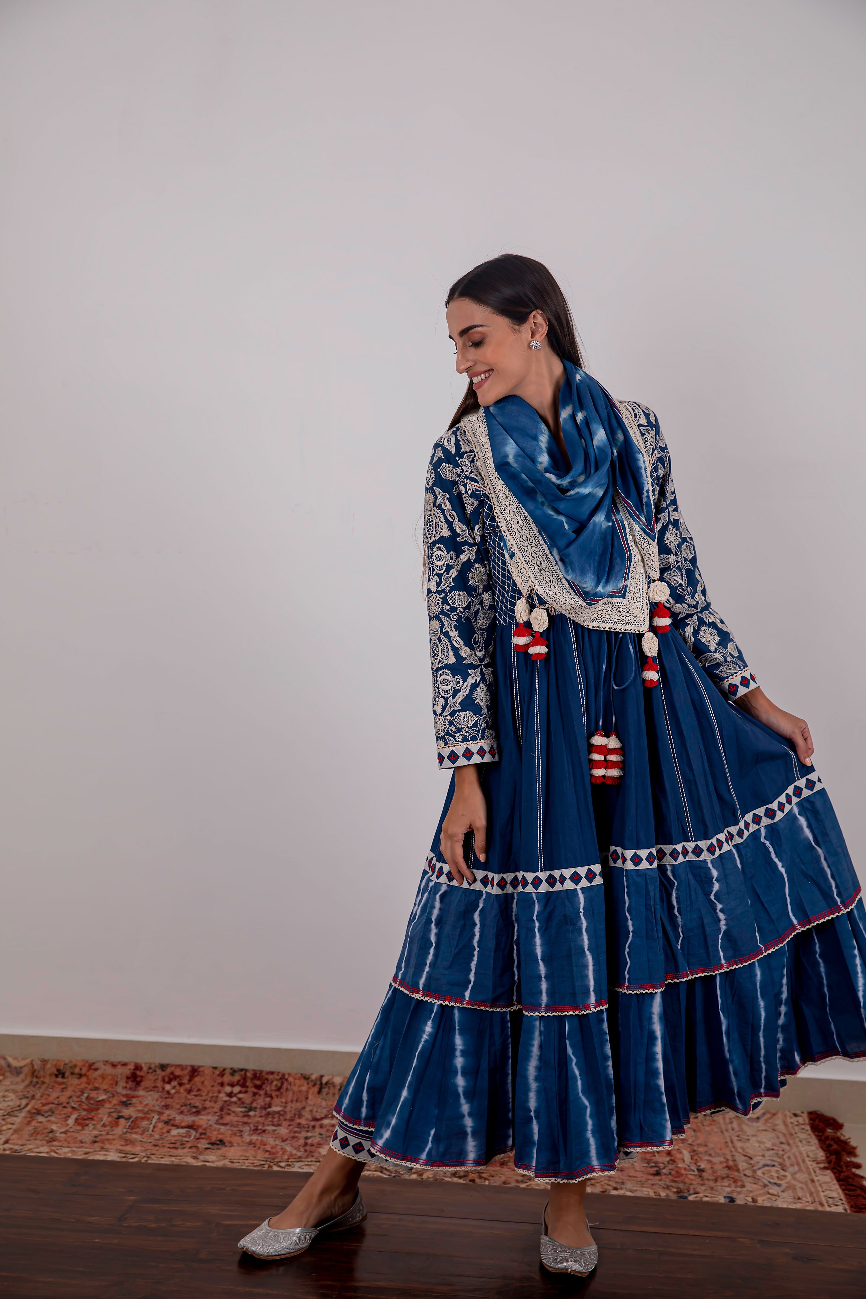 Alaya Long Front Open Kurta With Straight Pants & Scarf