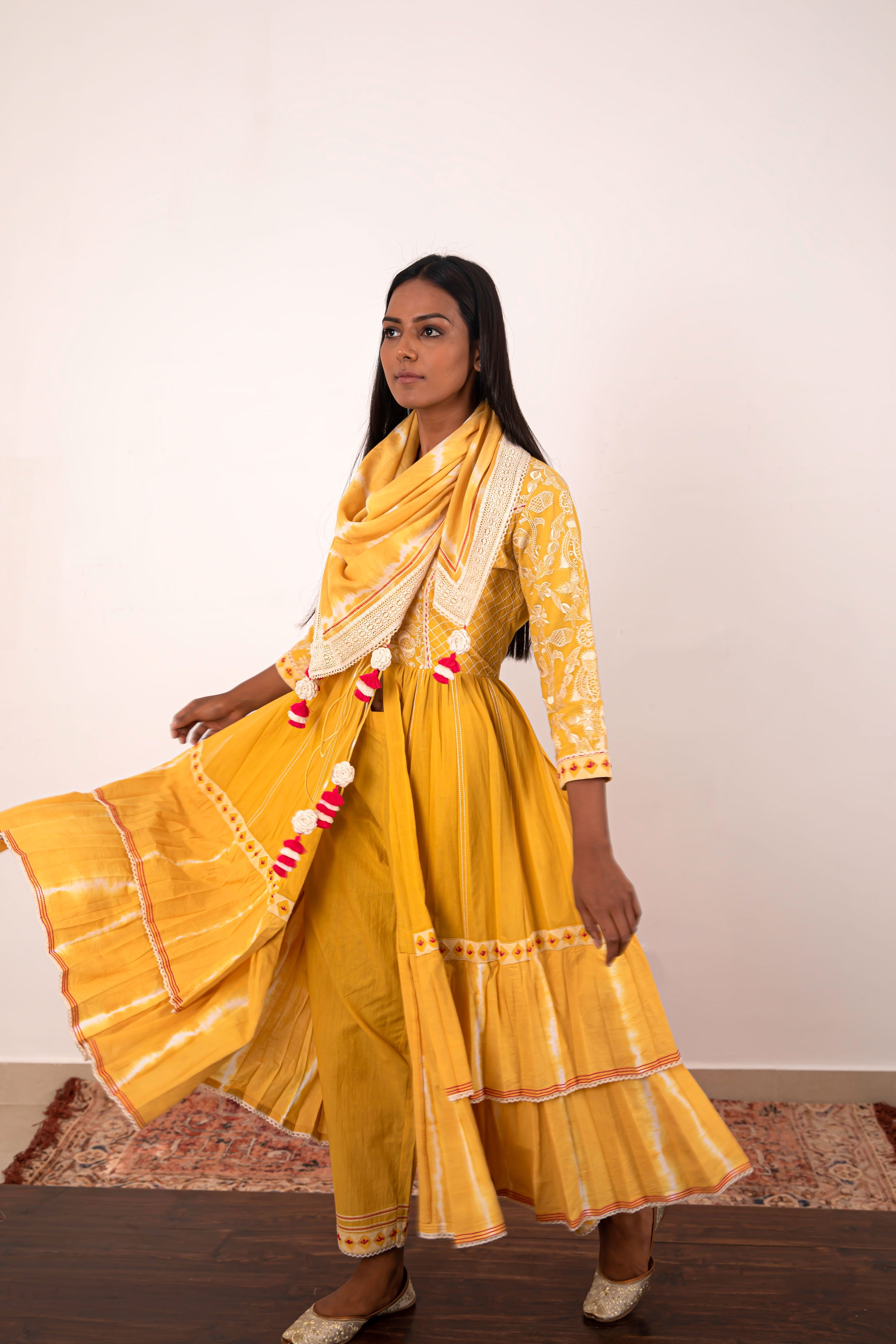 Alaya Long Front Open Kurta With Straight Pants & Scarf