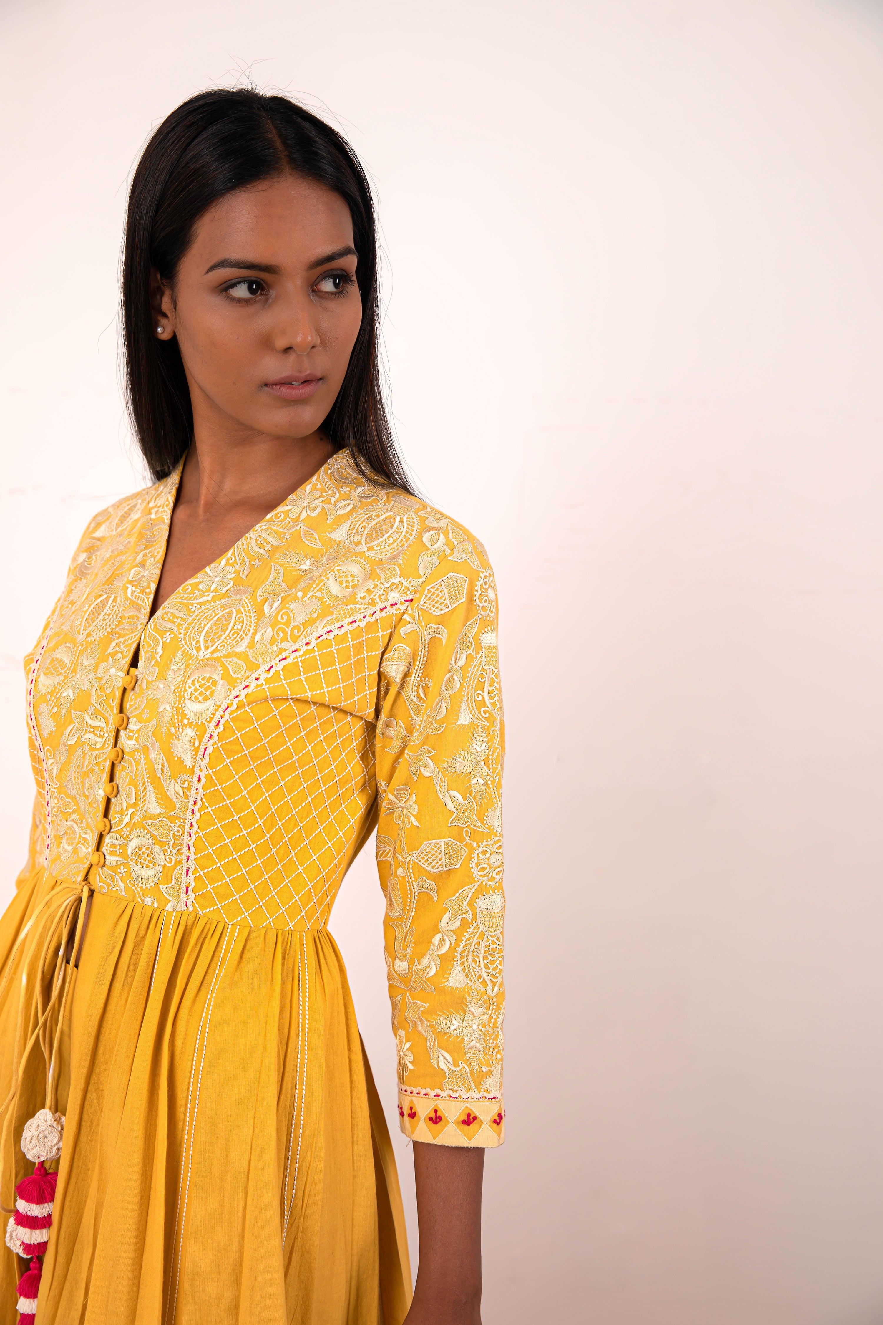 Alaya Long Front Open Kurta With Straight Pants & Scarf