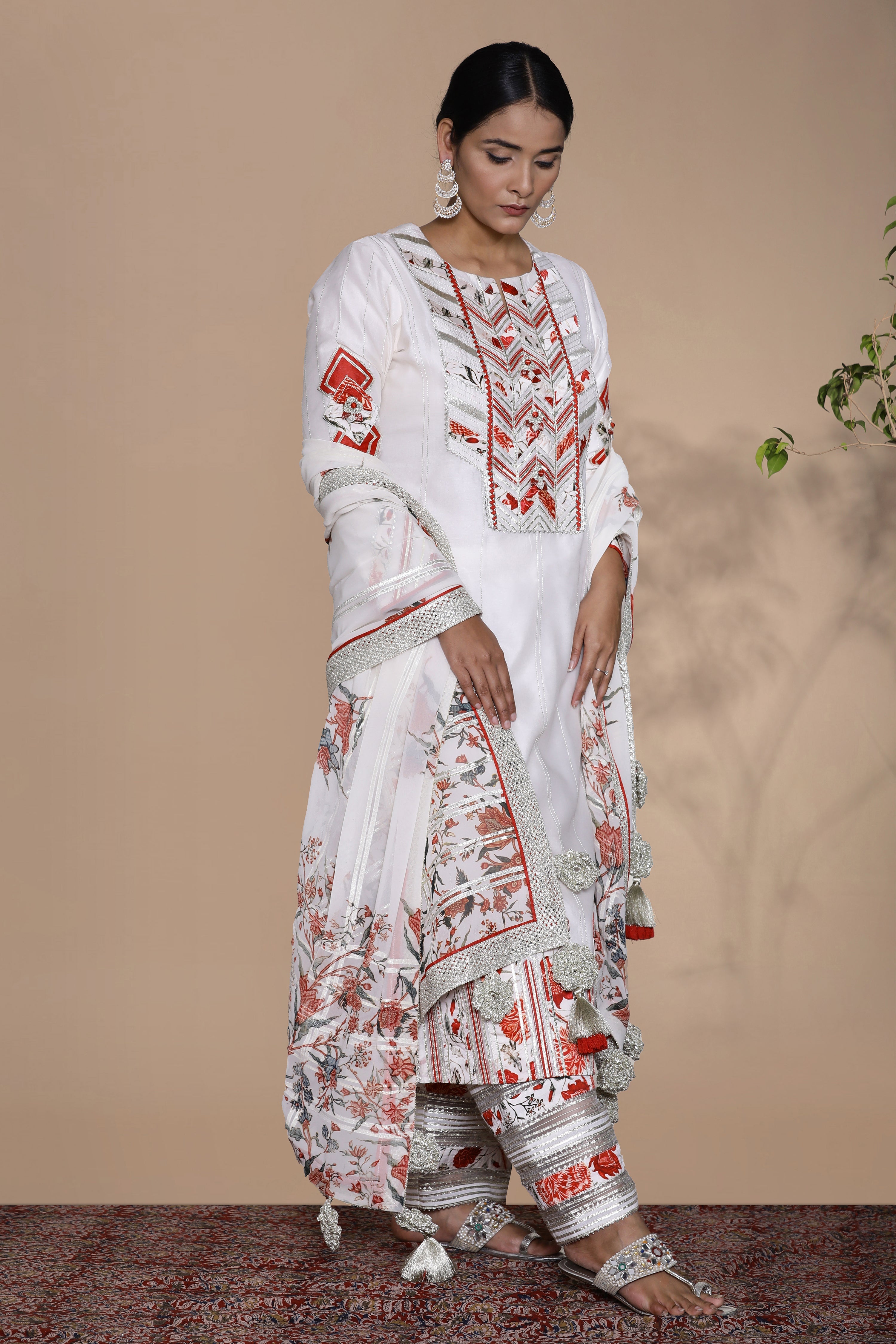 Amna Long Kurta With Wide Straight Pants