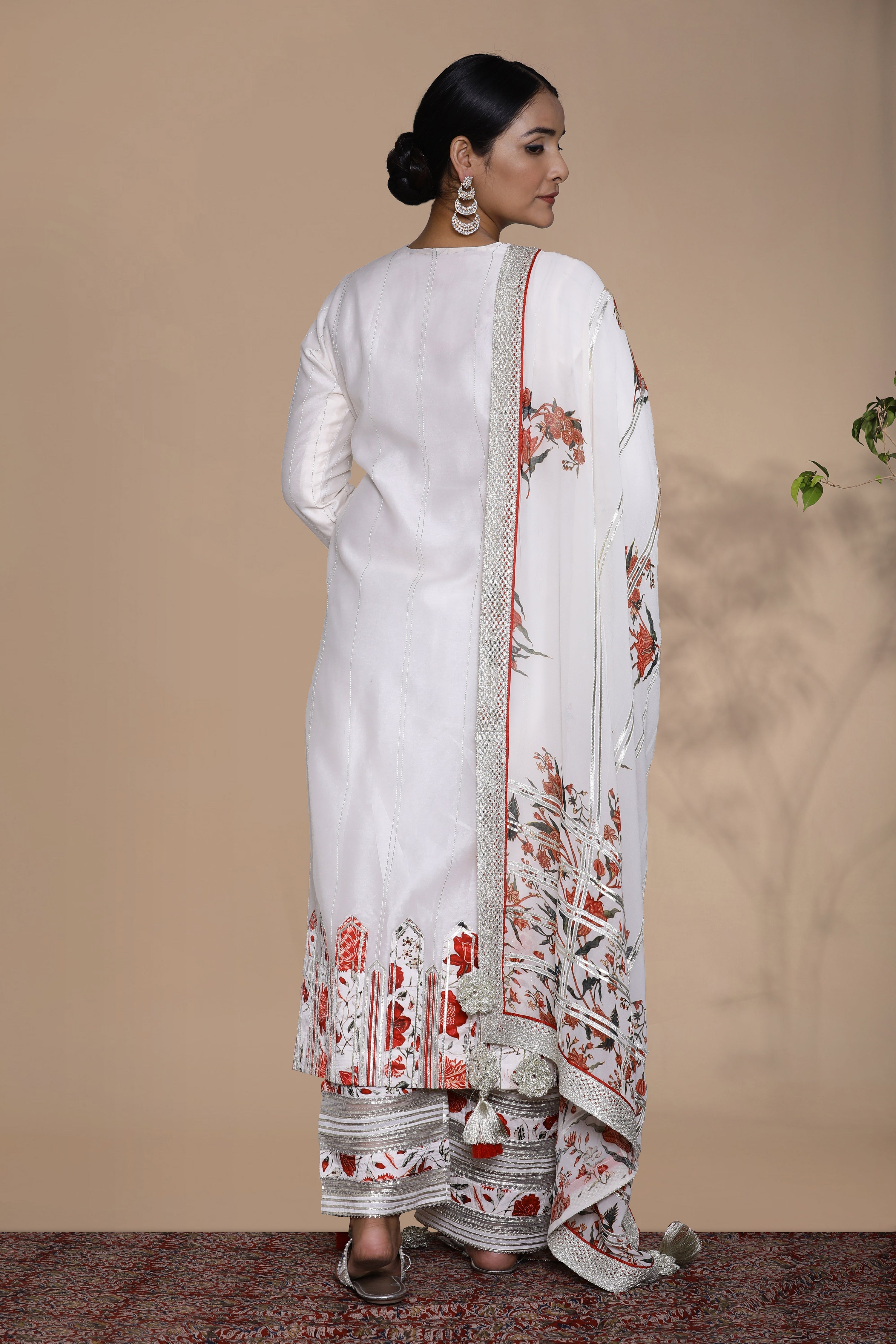 Amna Long Kurta With Wide Straight Pants