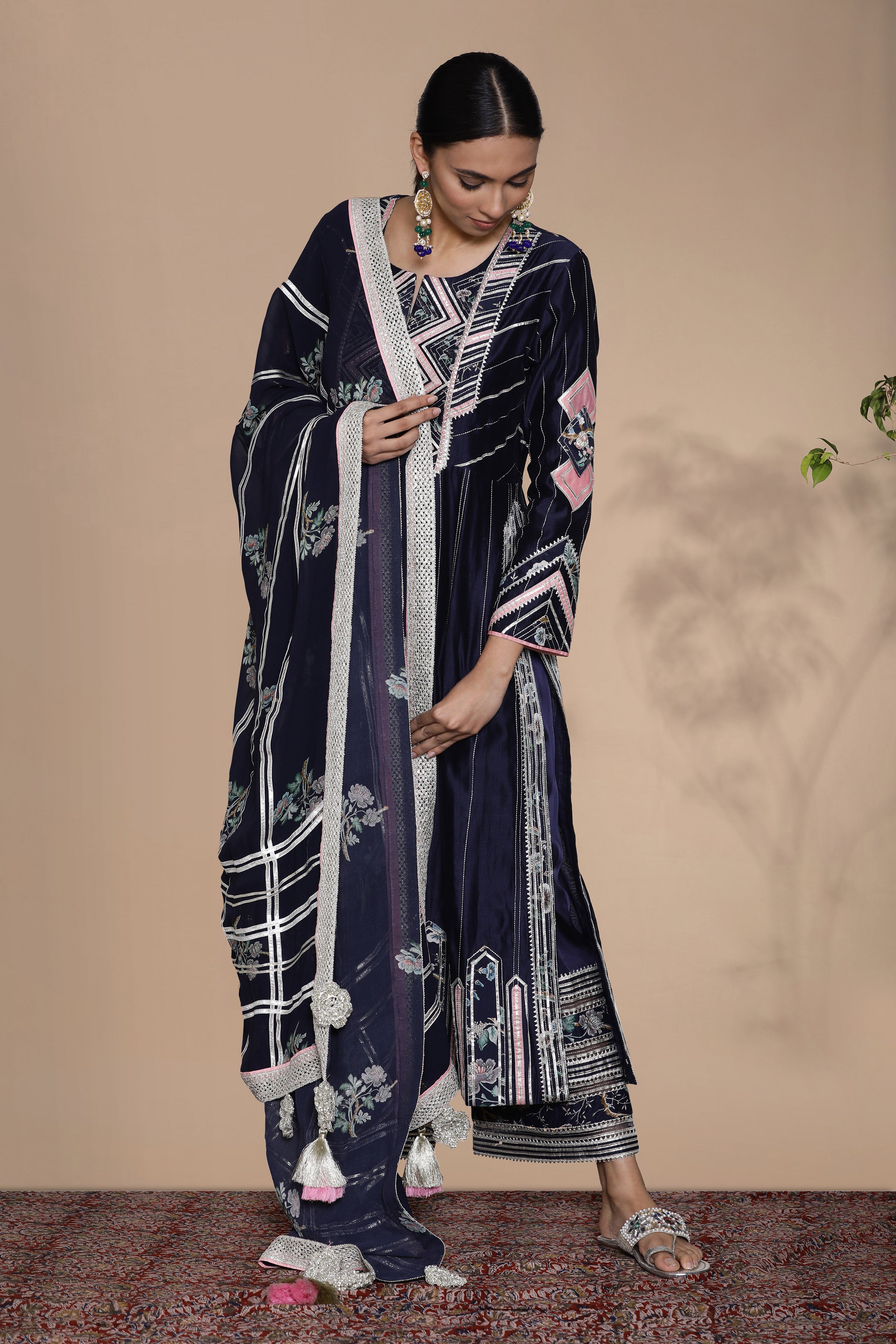 Amna Long Kurta With Wide Straight Pants
