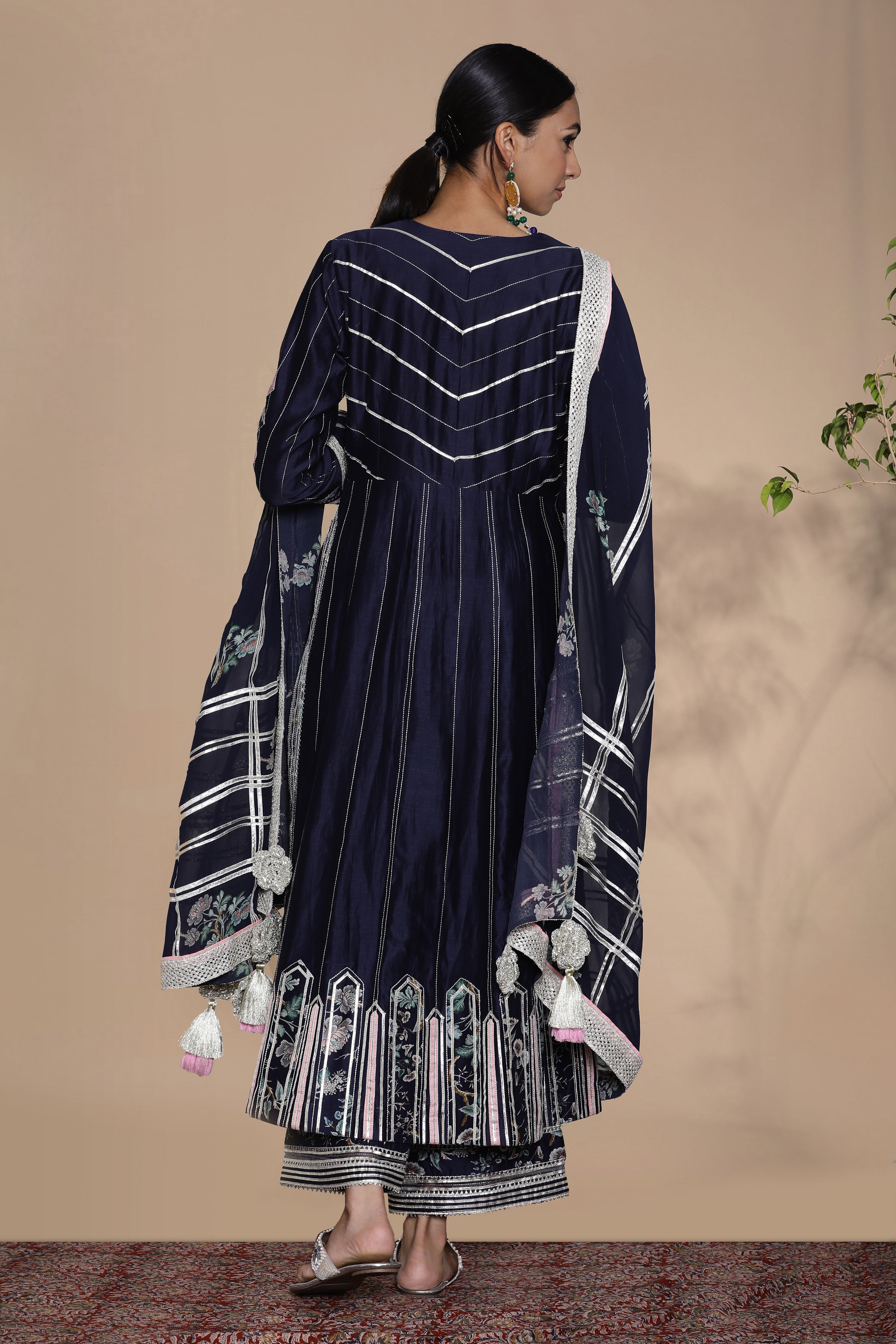 Amna Long Kurta With Wide Straight Pants