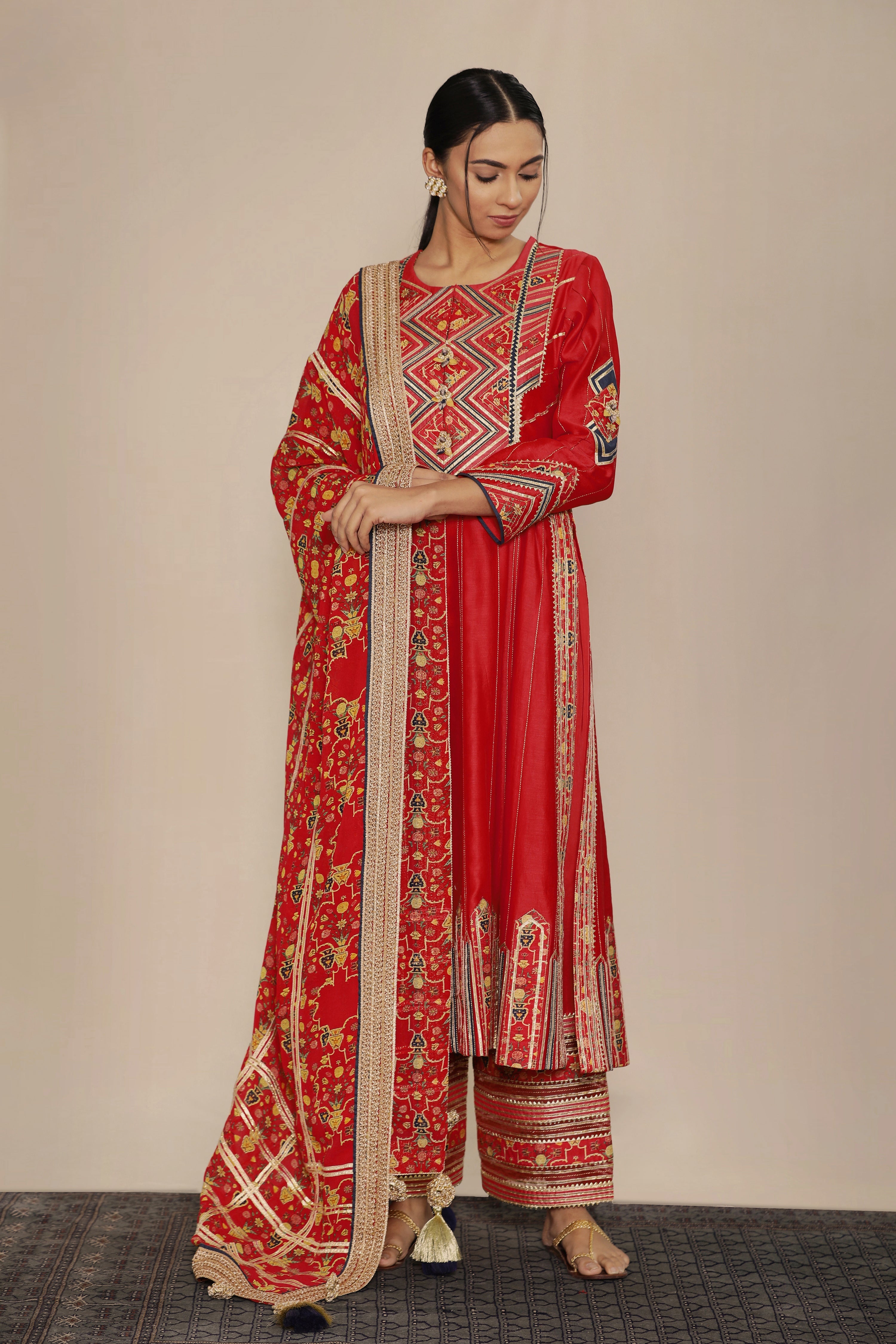 Amna Long Kurta With Wide Straight Pants