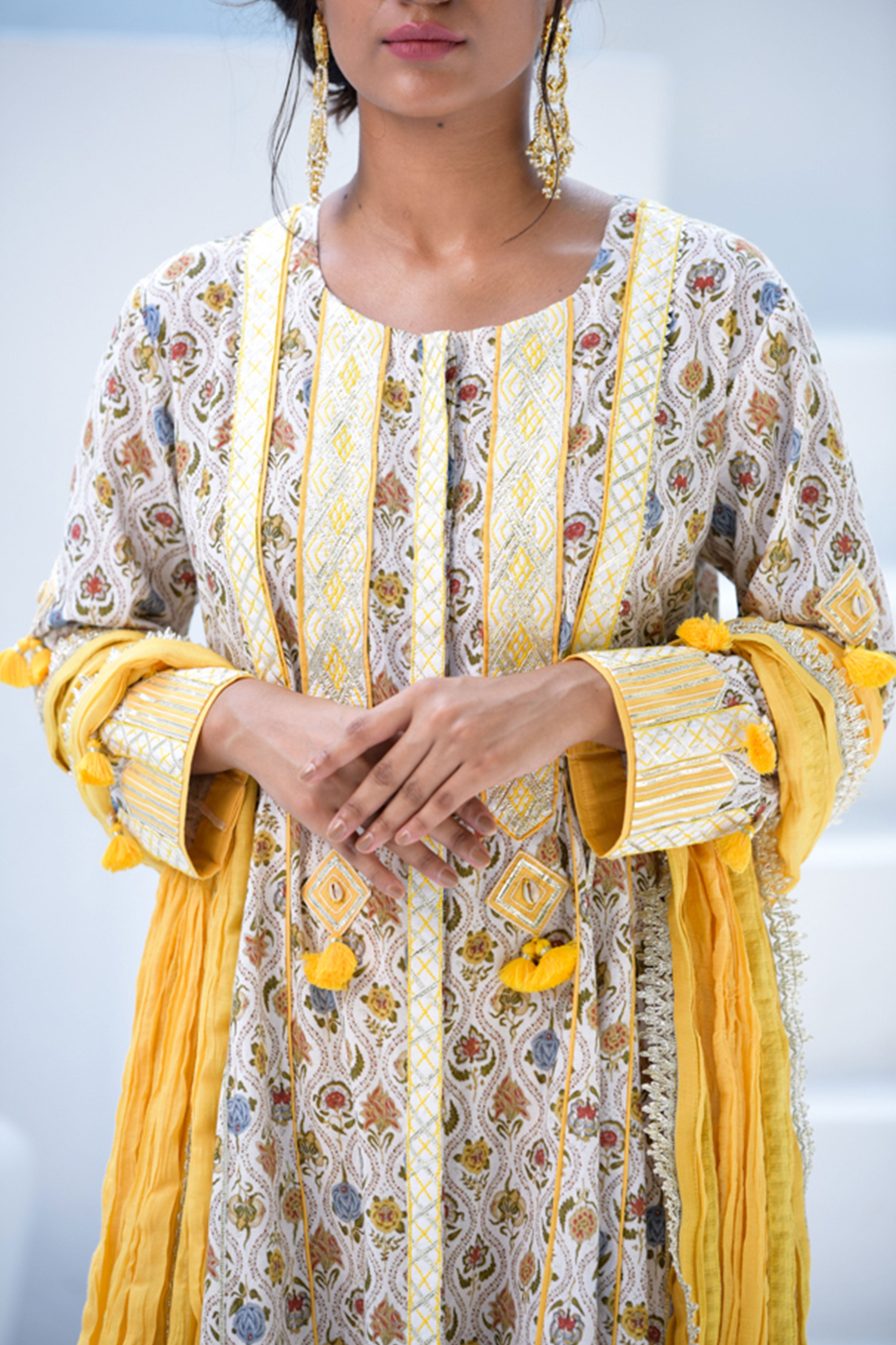 Bageecha Long Kurta With Straight Pants