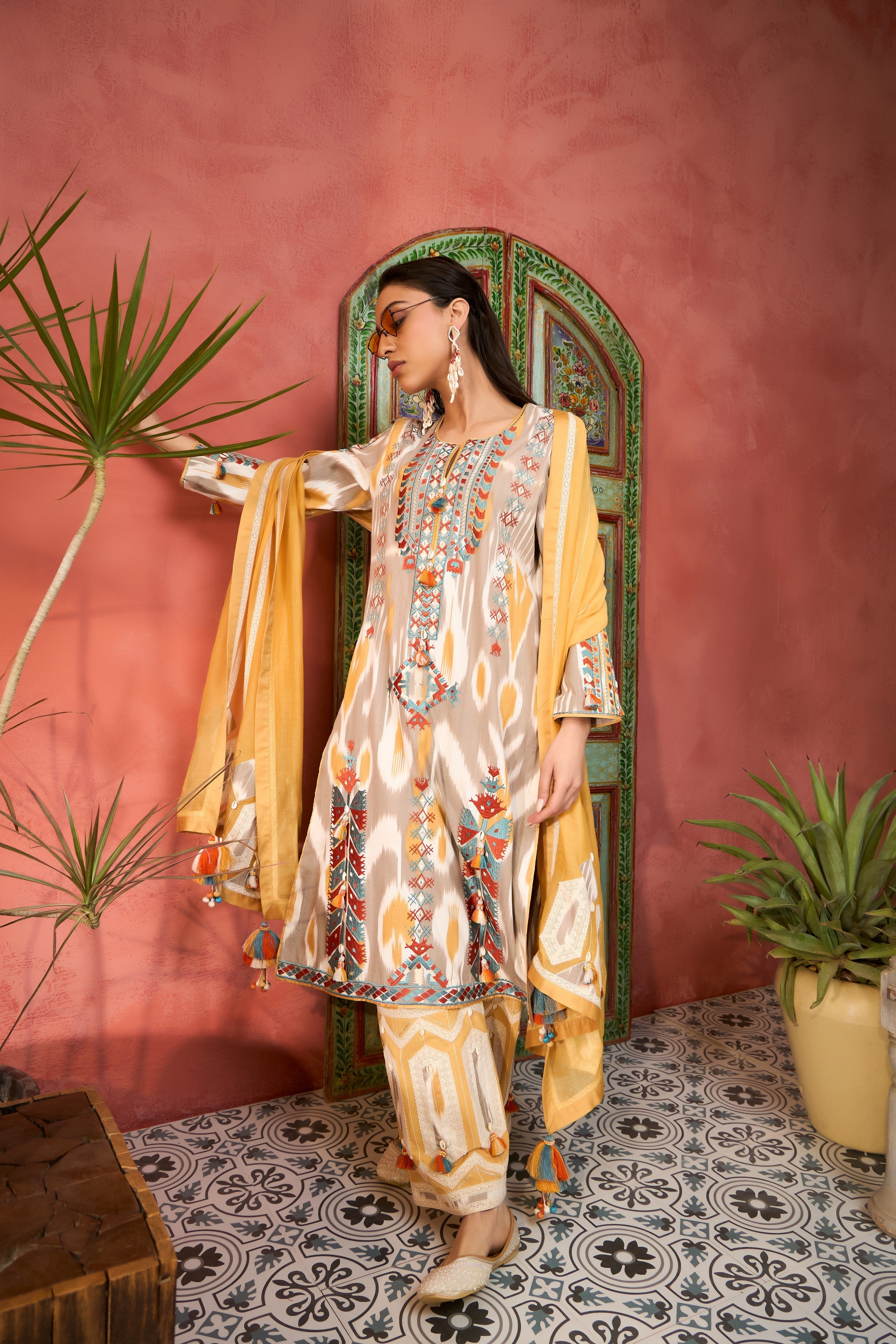 Ikat Baloch Long With Pants