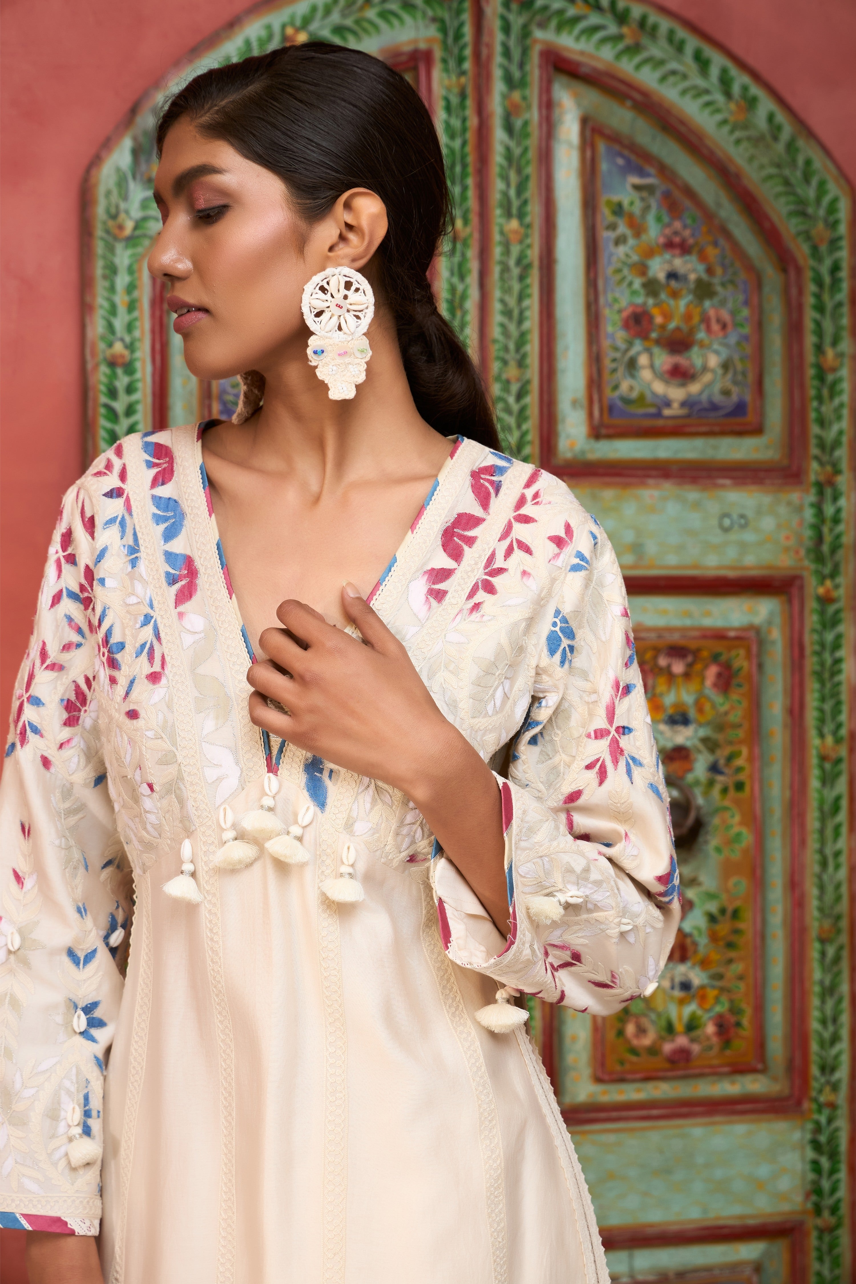 Ikat Applique Long V-Neck With Pants