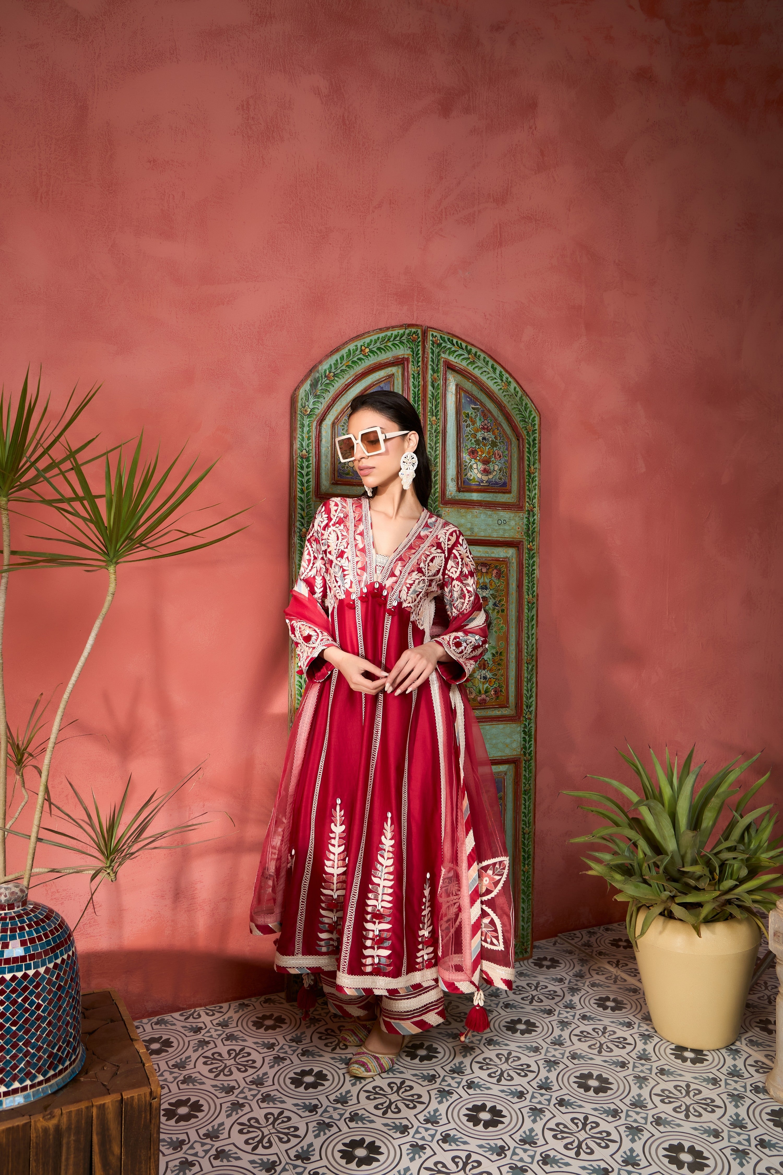 Ikat Applique Long V-Neck With Pants