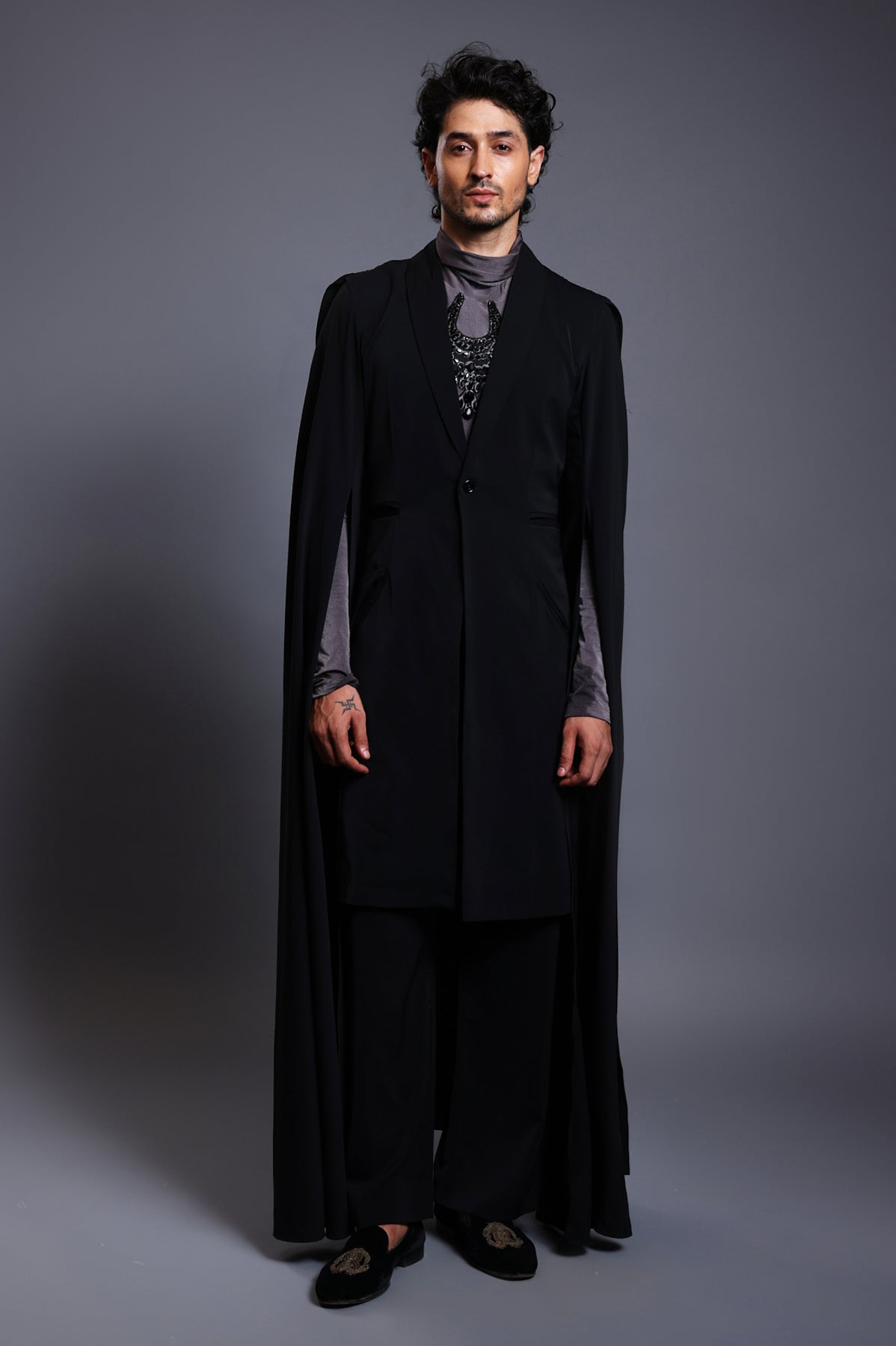 Cf Draped Overcoat Black