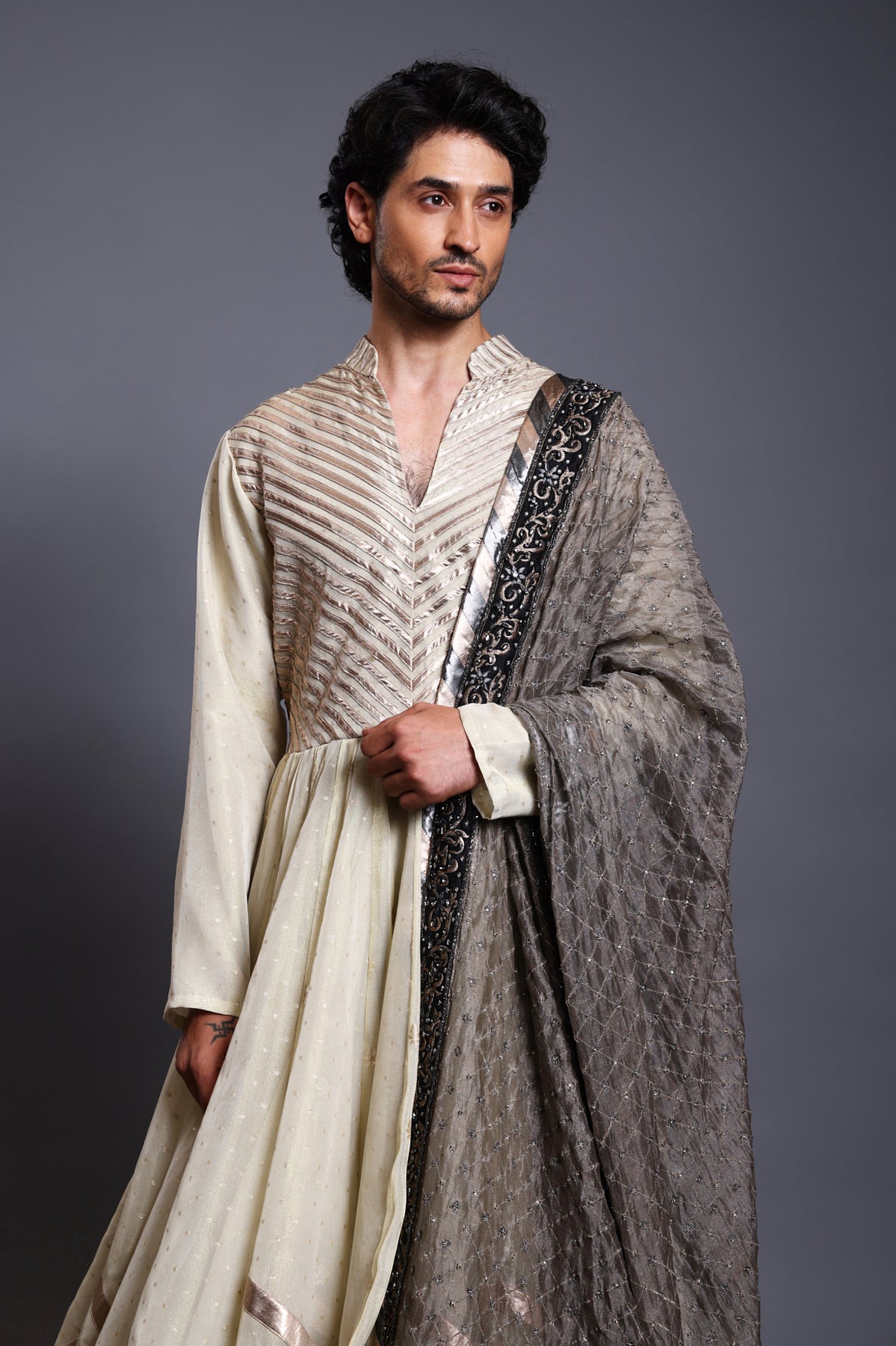 Cf Dupatta Black