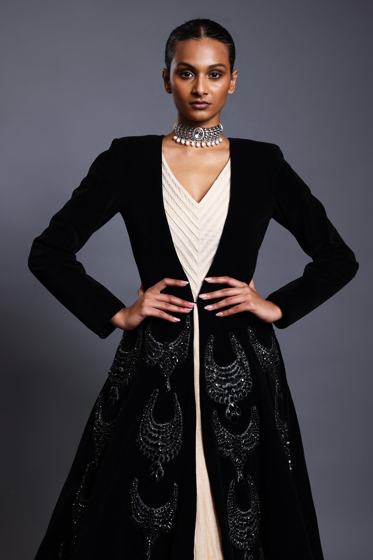 Cf Crystal Necklace Jacket Black