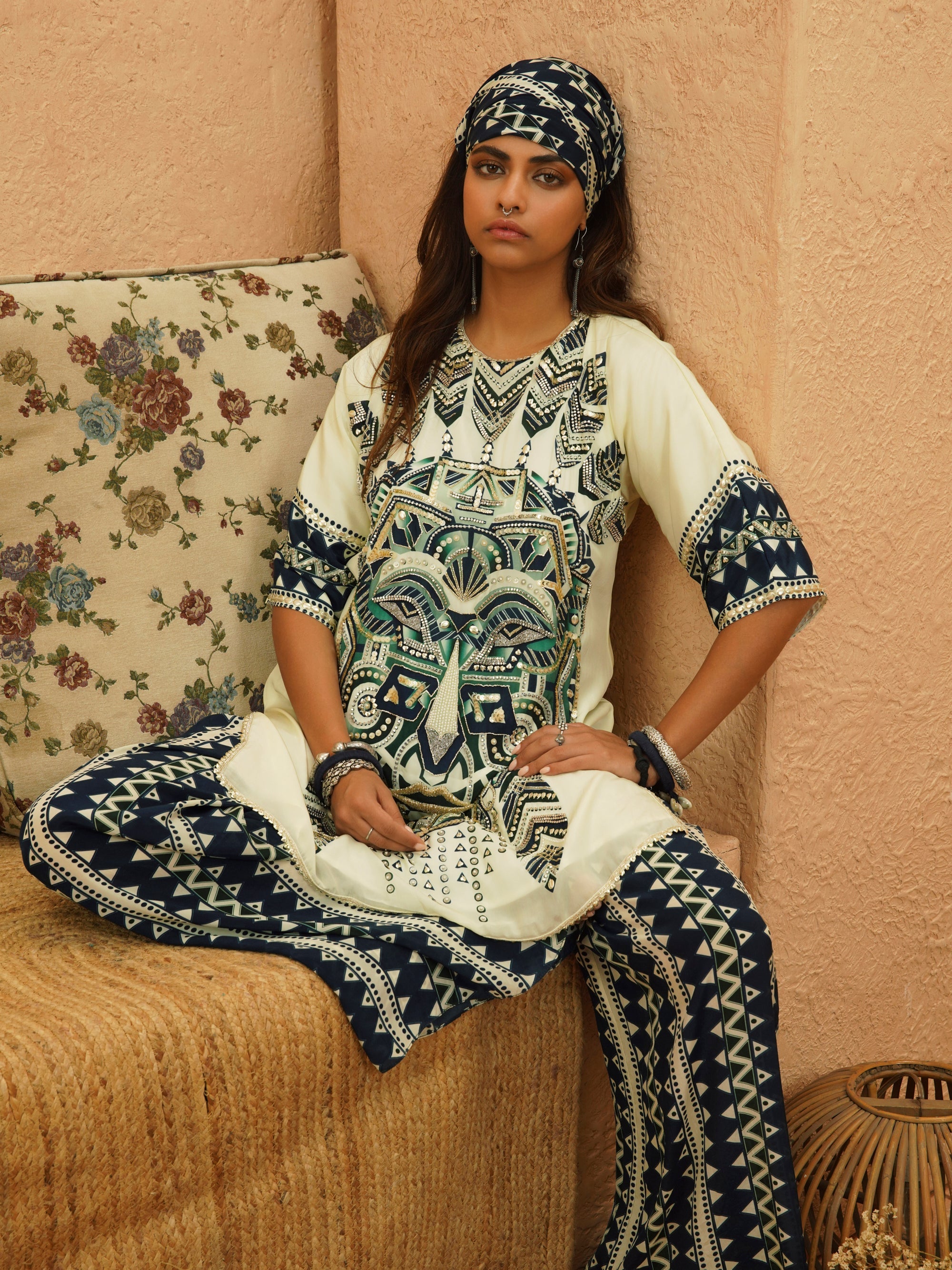 Amira Embellished Kurta With Pant