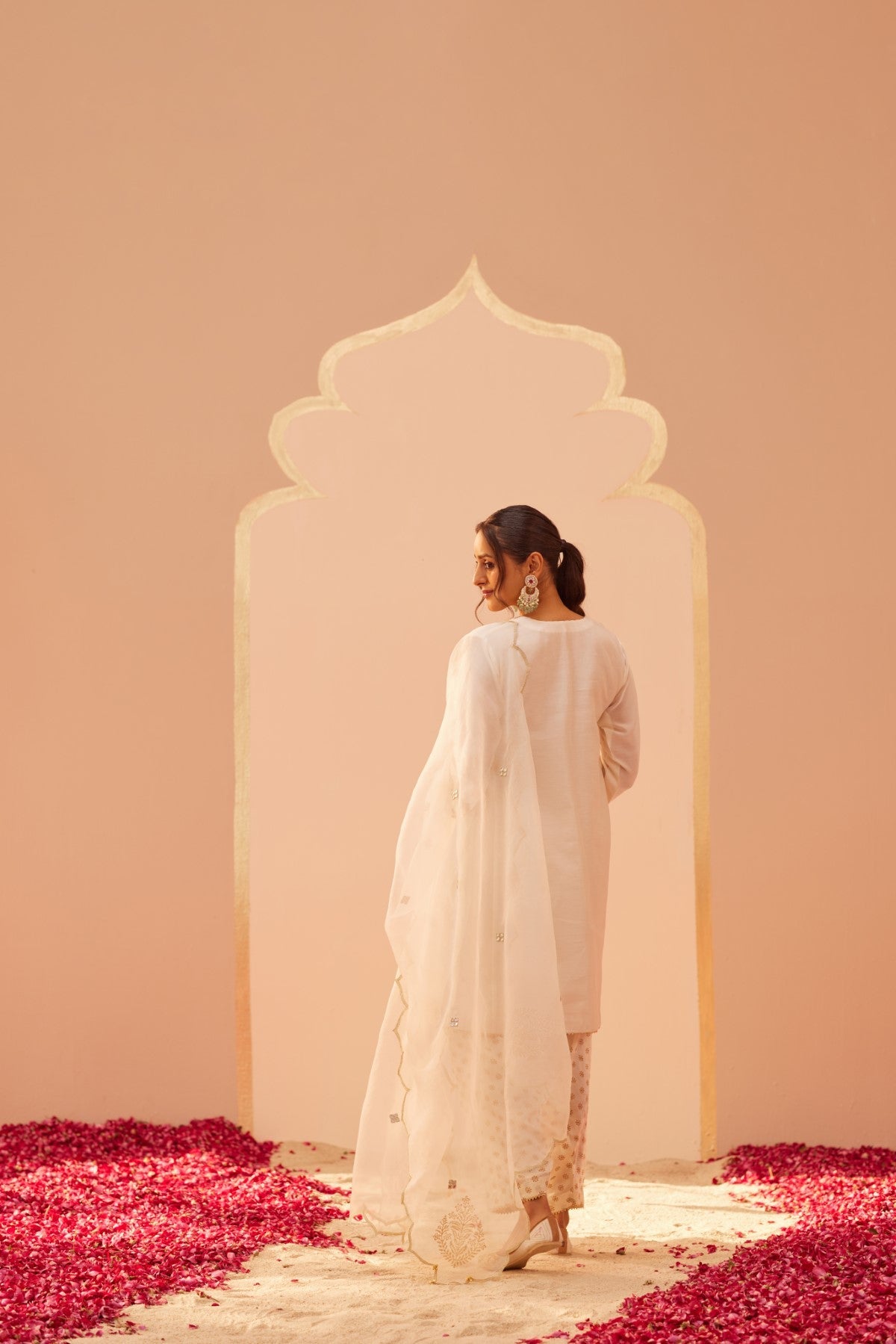 Aymra - Daisy Ivory Kurta Set