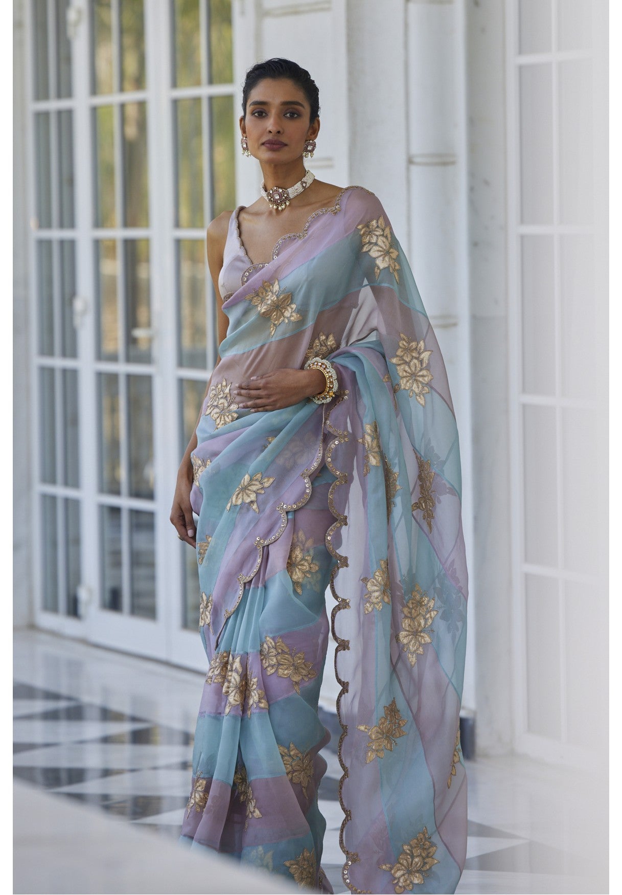 Ash Pink Multicolor Flower Saree Set