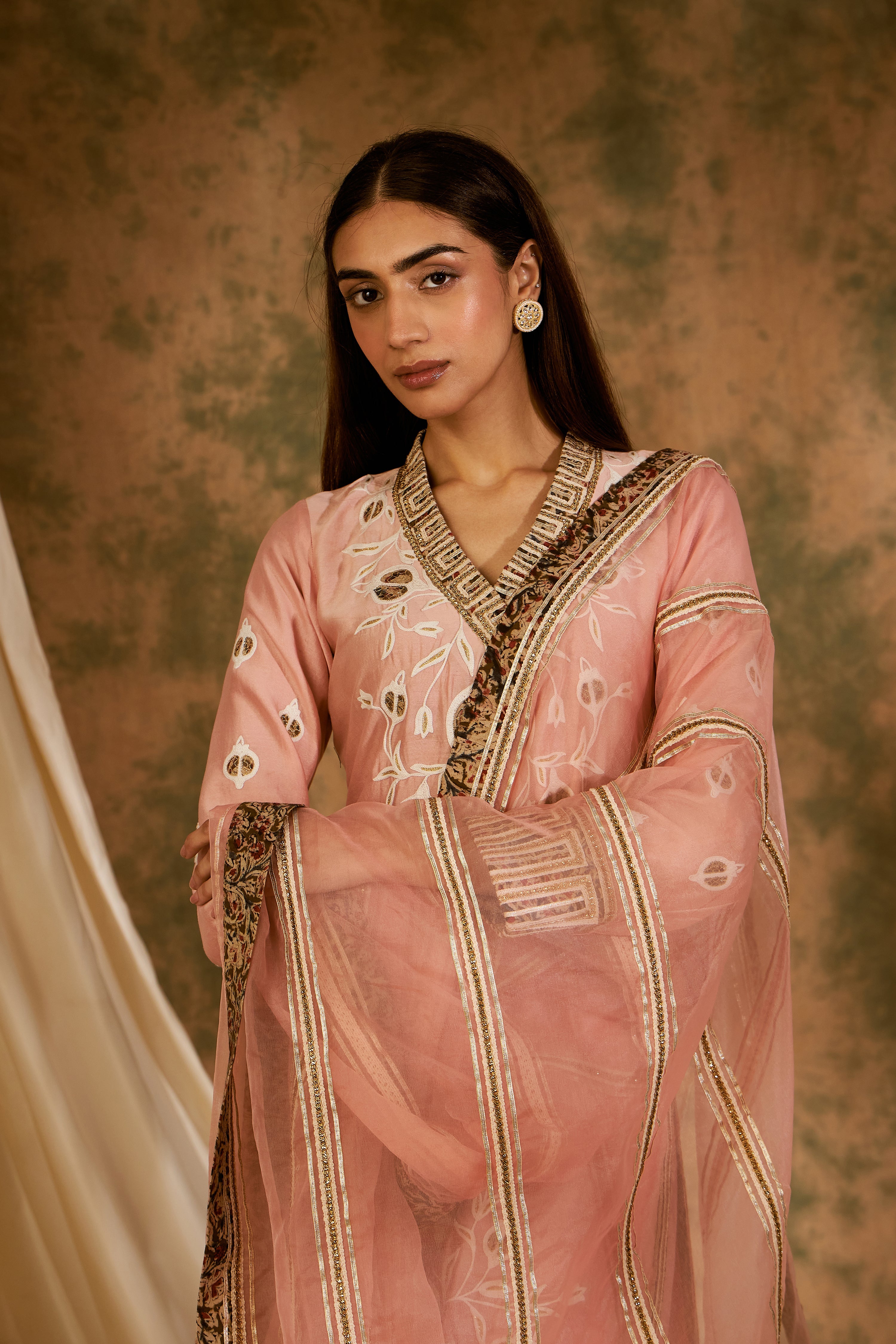 Anaar Long Kurta With Wide Pants