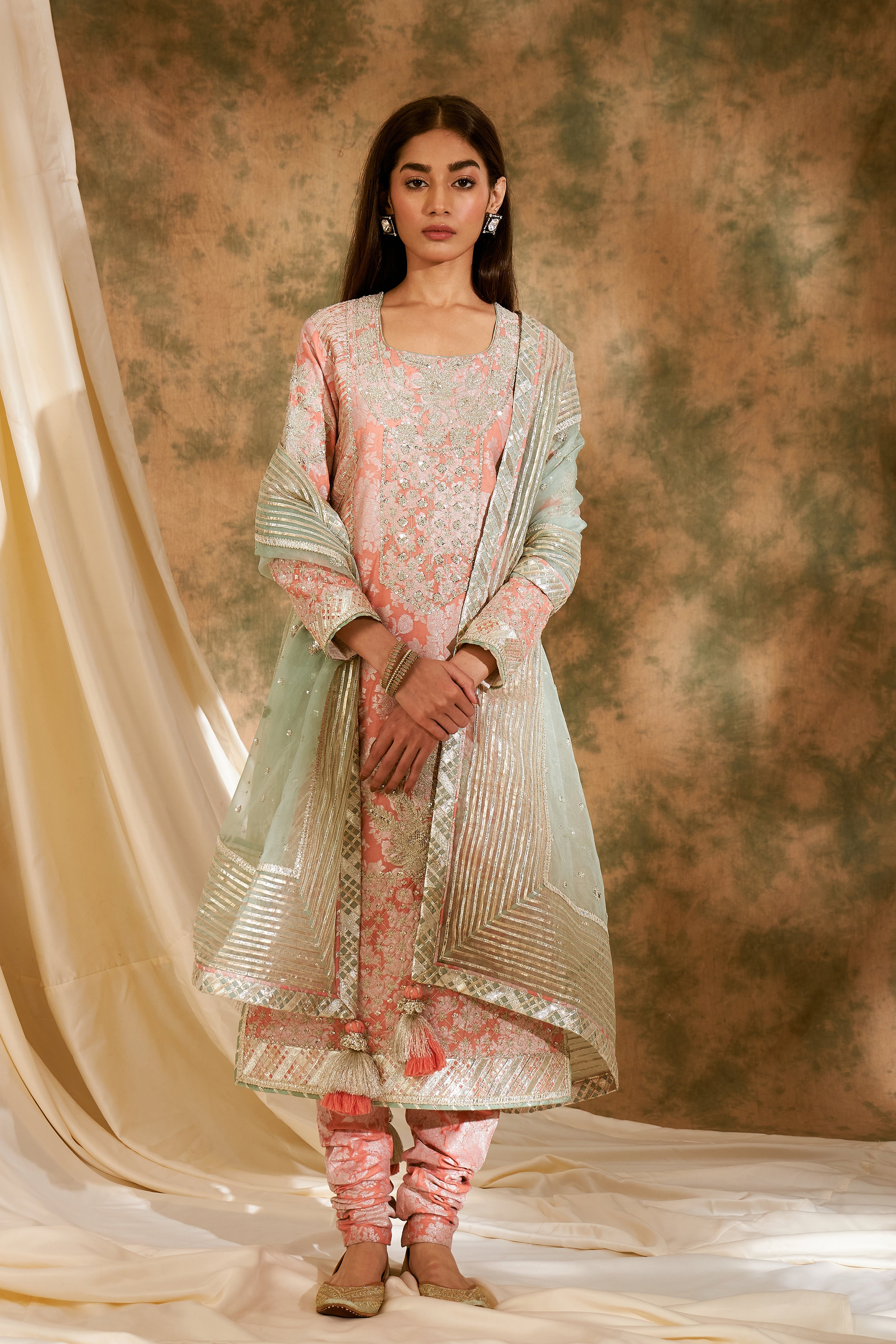 Dori Jaal Long Kurta With Churidar