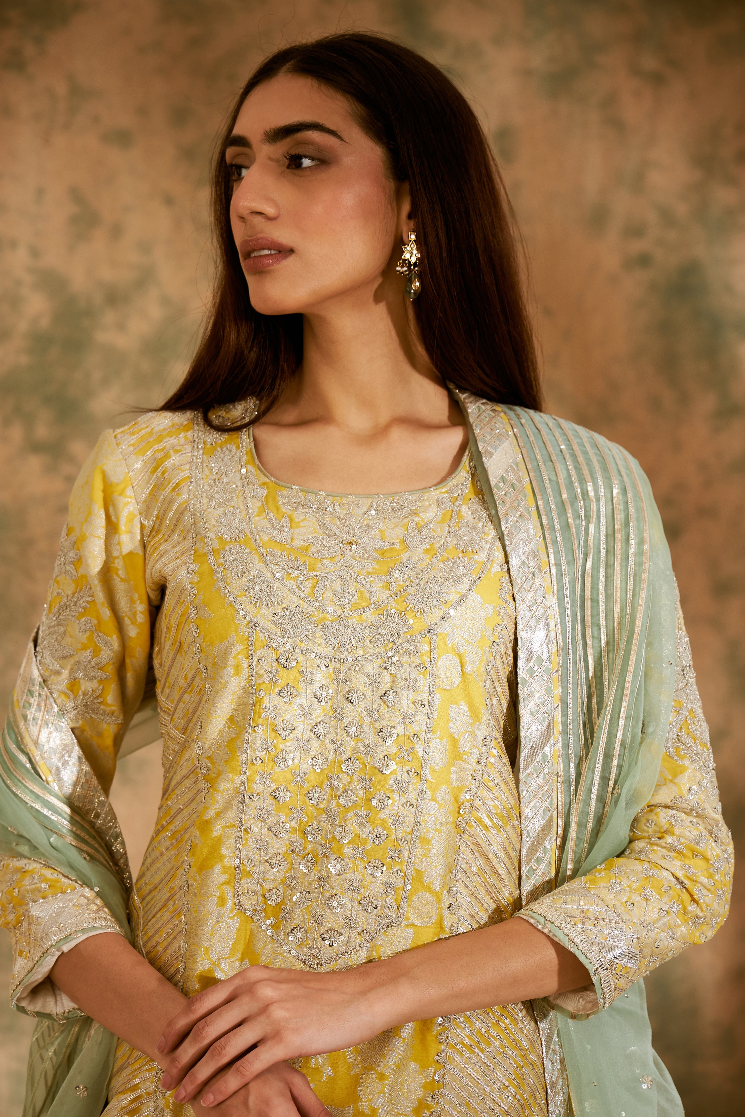 Dori Jaal Long Kurta With Churidar