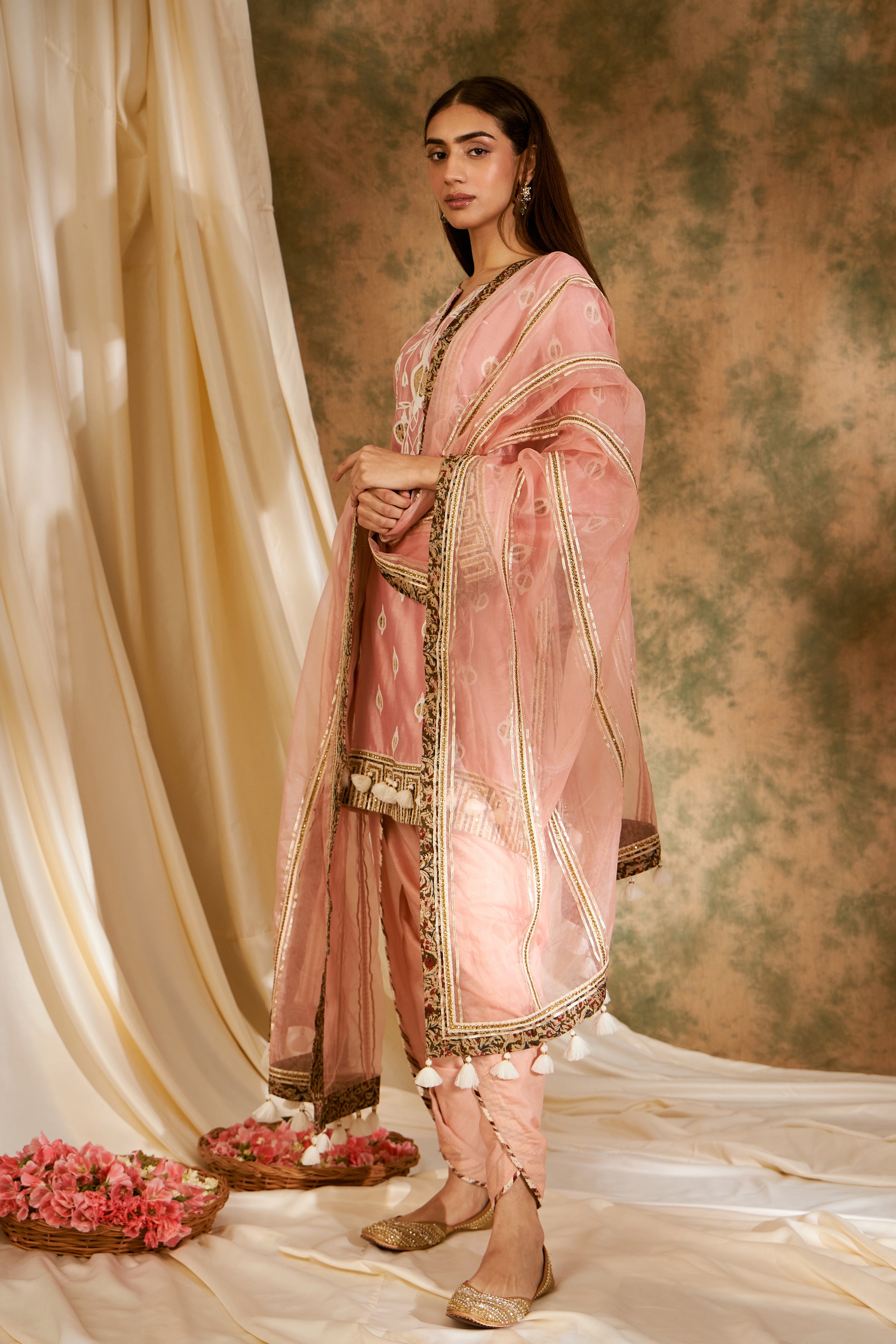 Anaar Short Kurta With Dhoti Pants & Dupatta