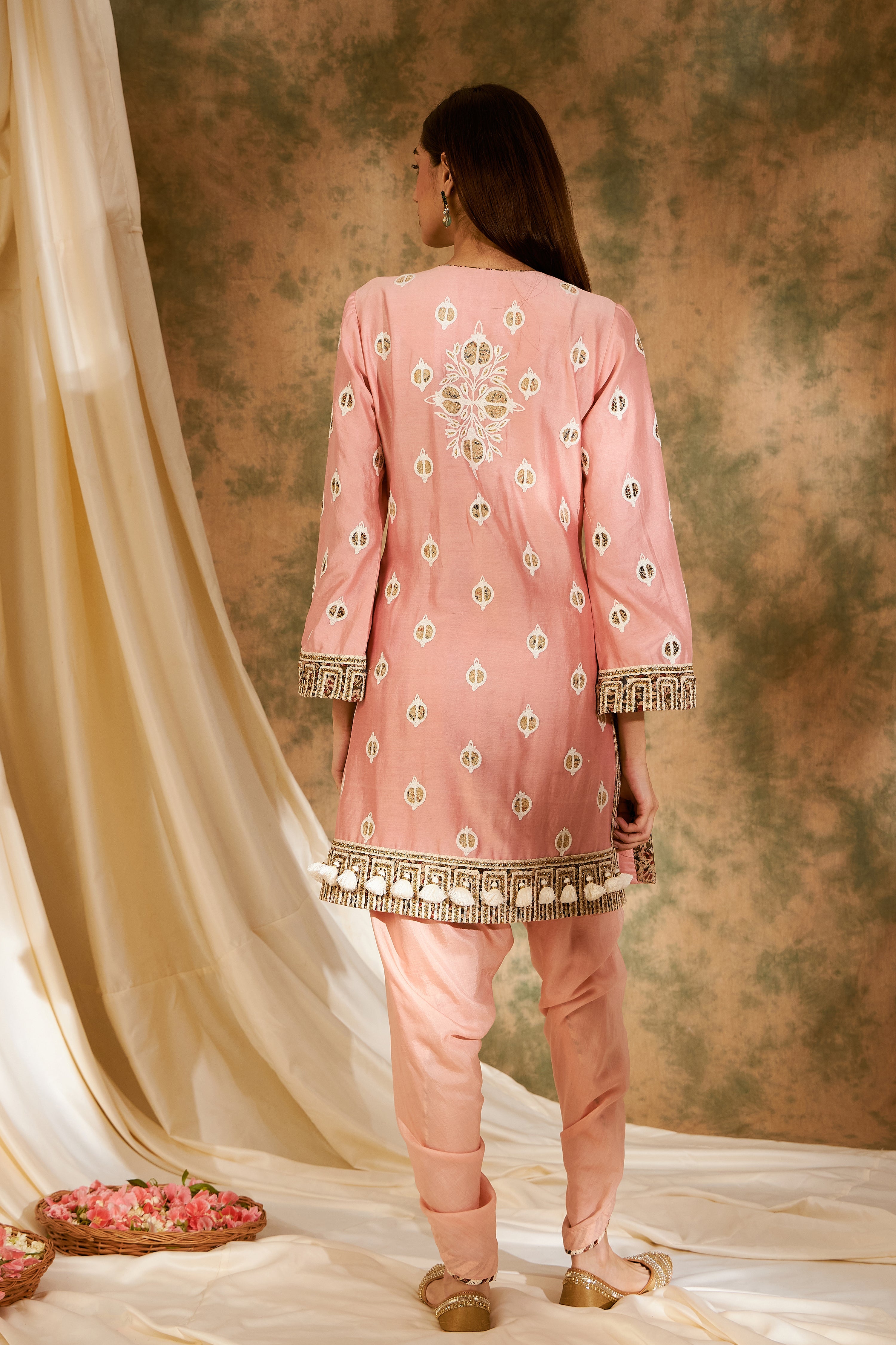 Anaar Short Kurta With Dhoti Pants & Dupatta