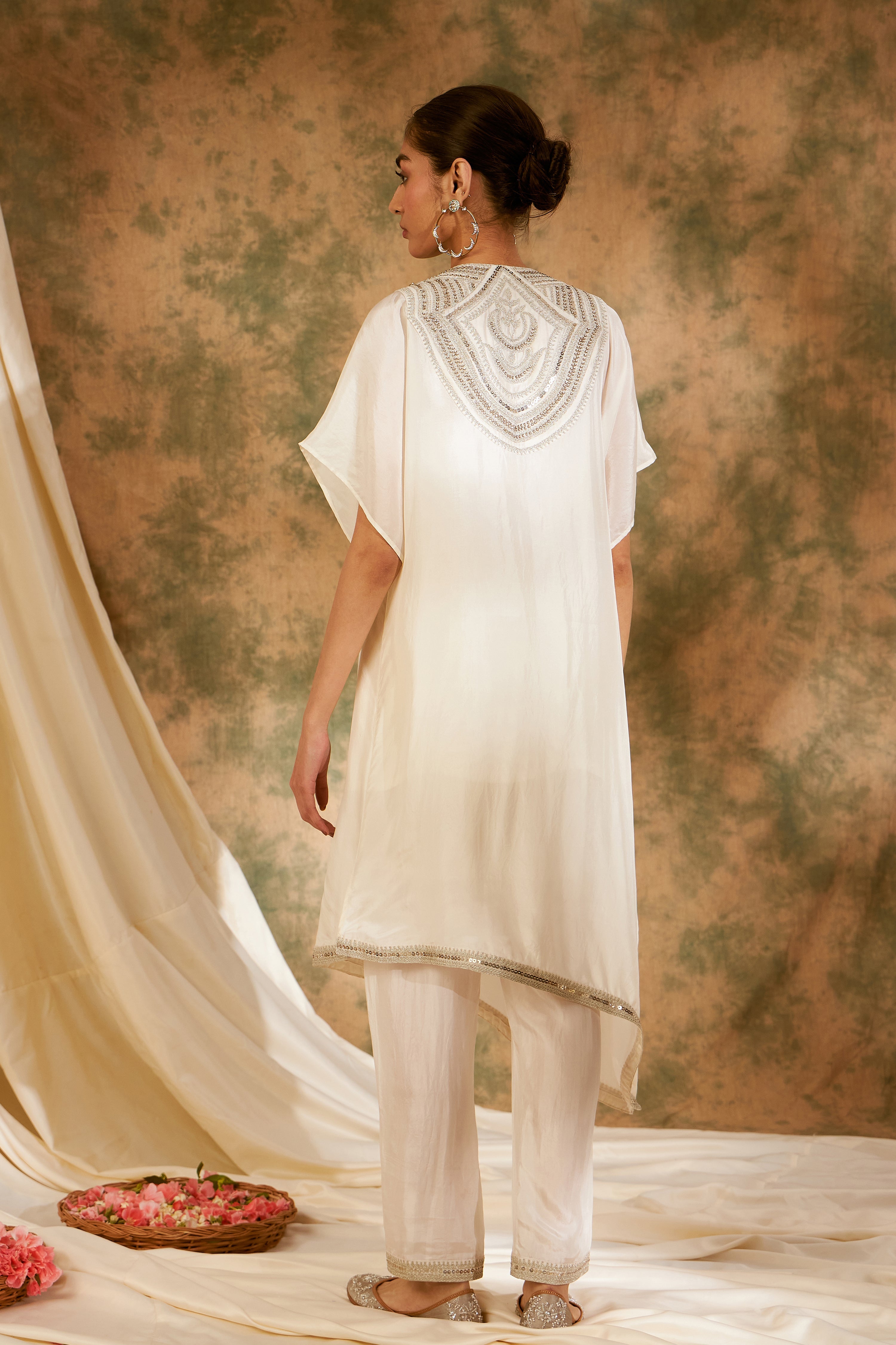 Dori Kaftan With Straight Pants