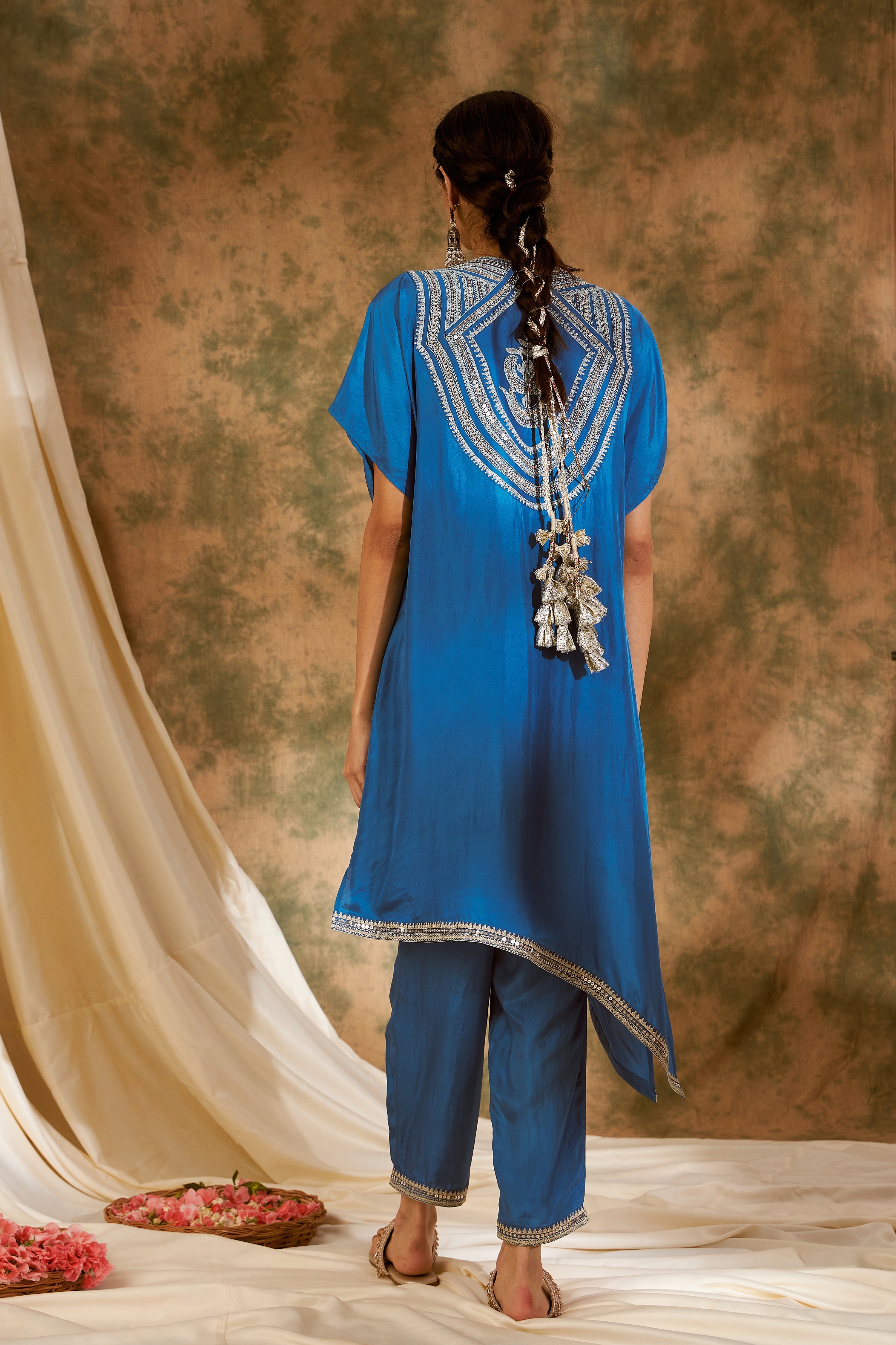 Dori Kaftan With Straight Pants