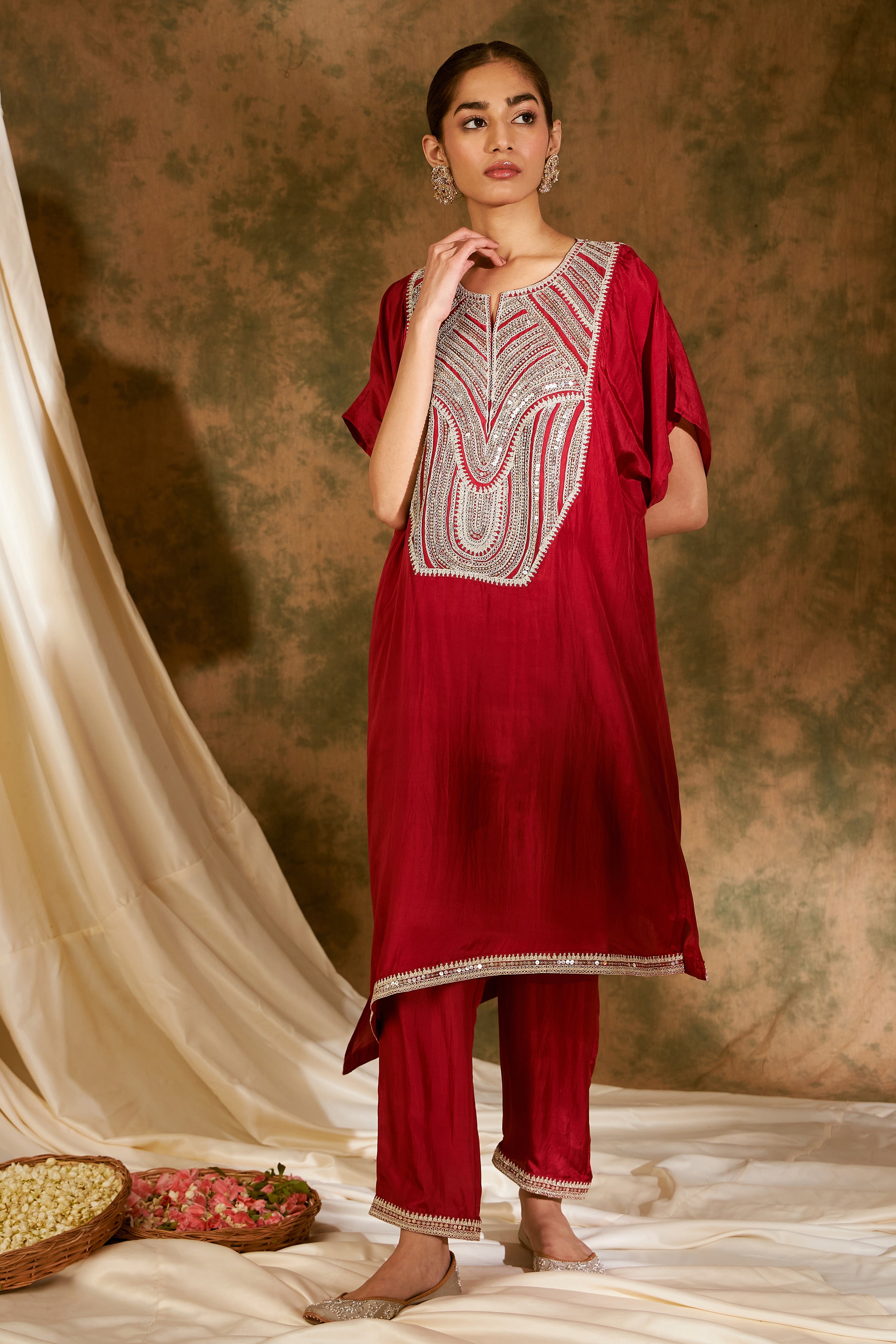 Dori Kaftan With Straight Pants