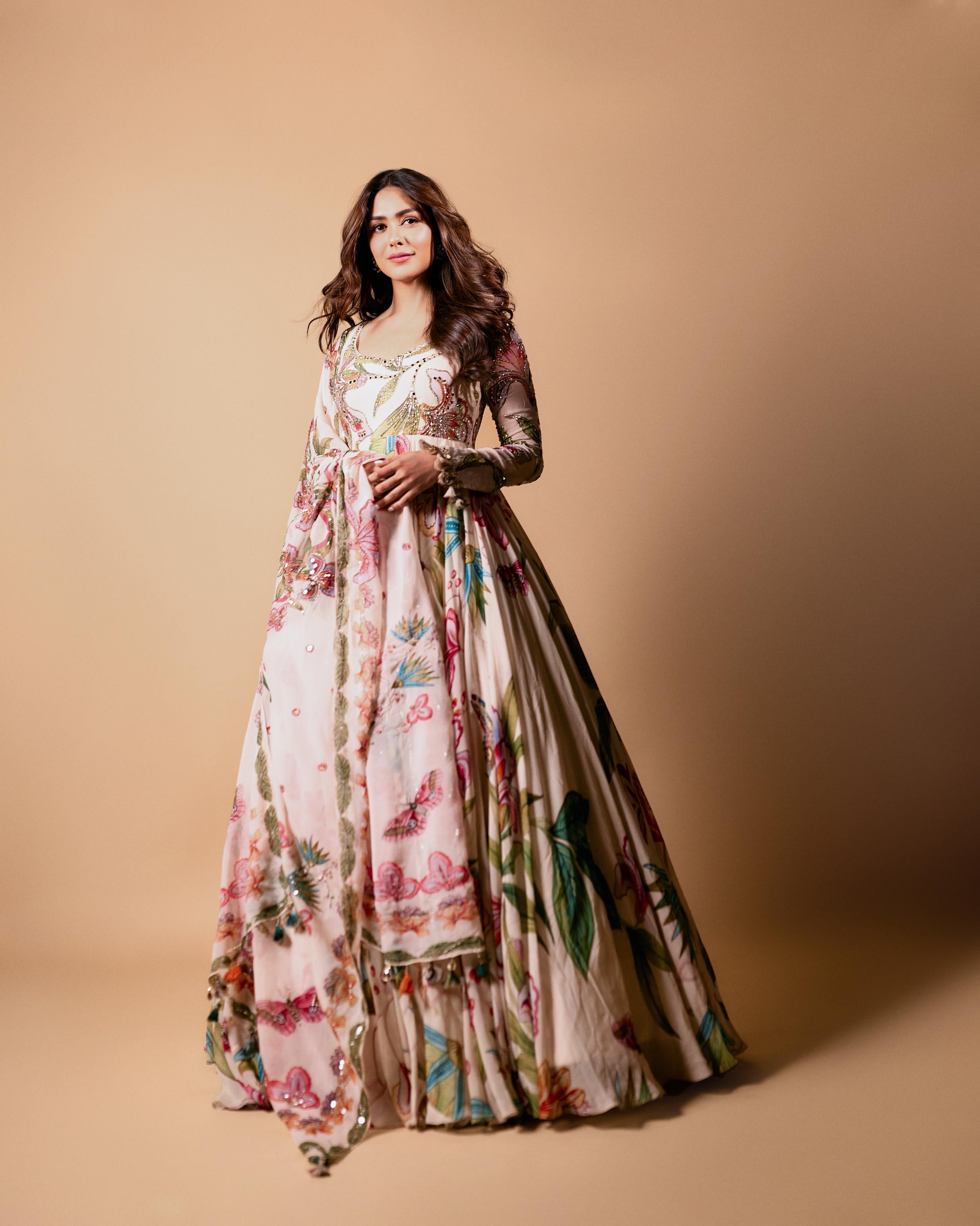Mrunal In Anika