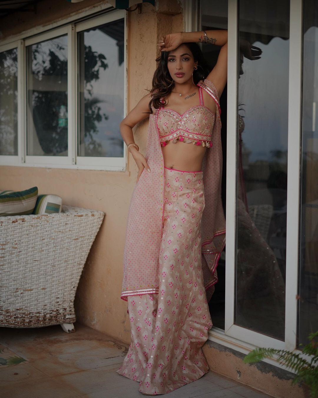 Heera Sohal In Tilla Panel Pant With Cape